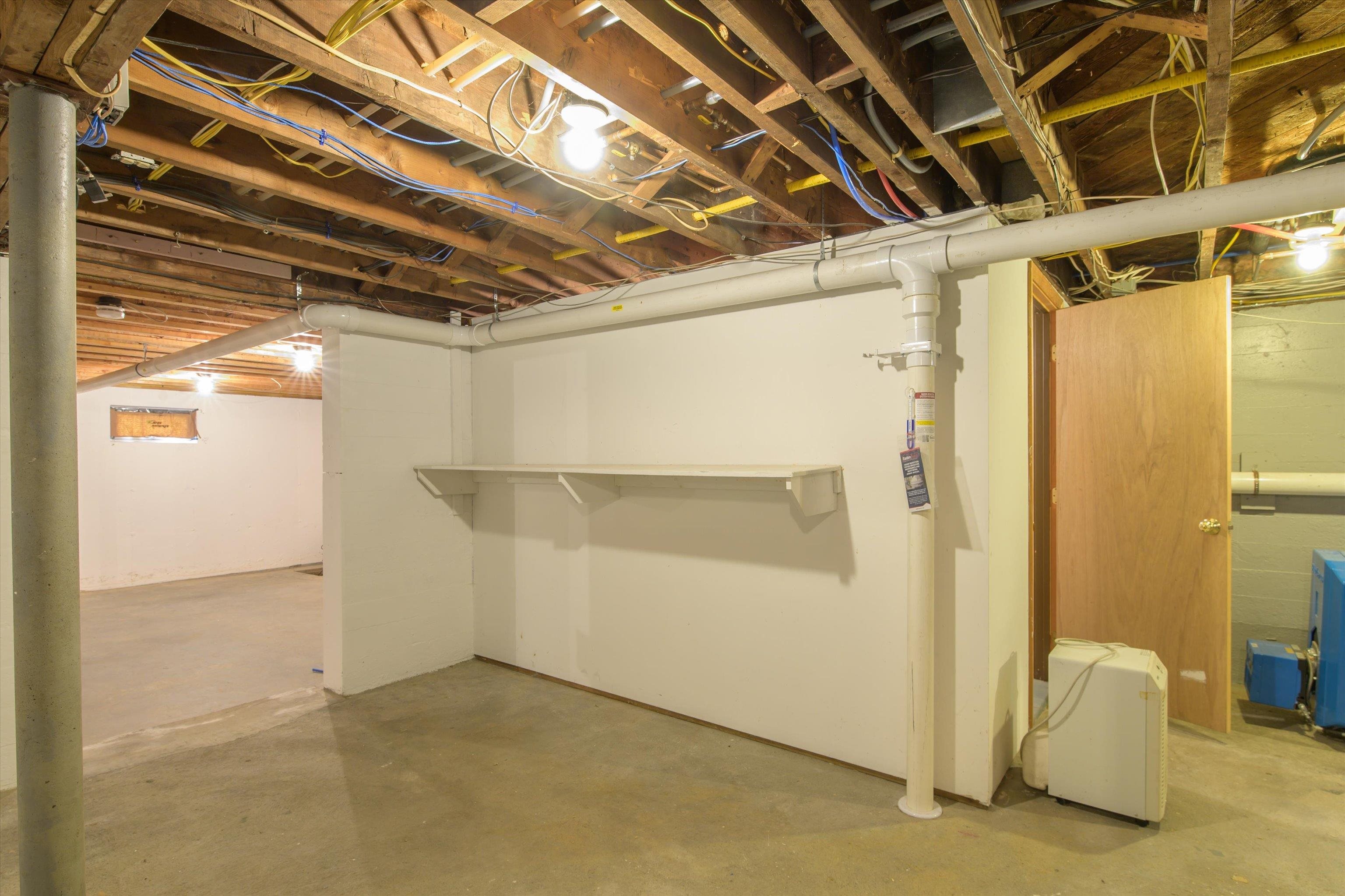 64 Maple Street Property Photo 45