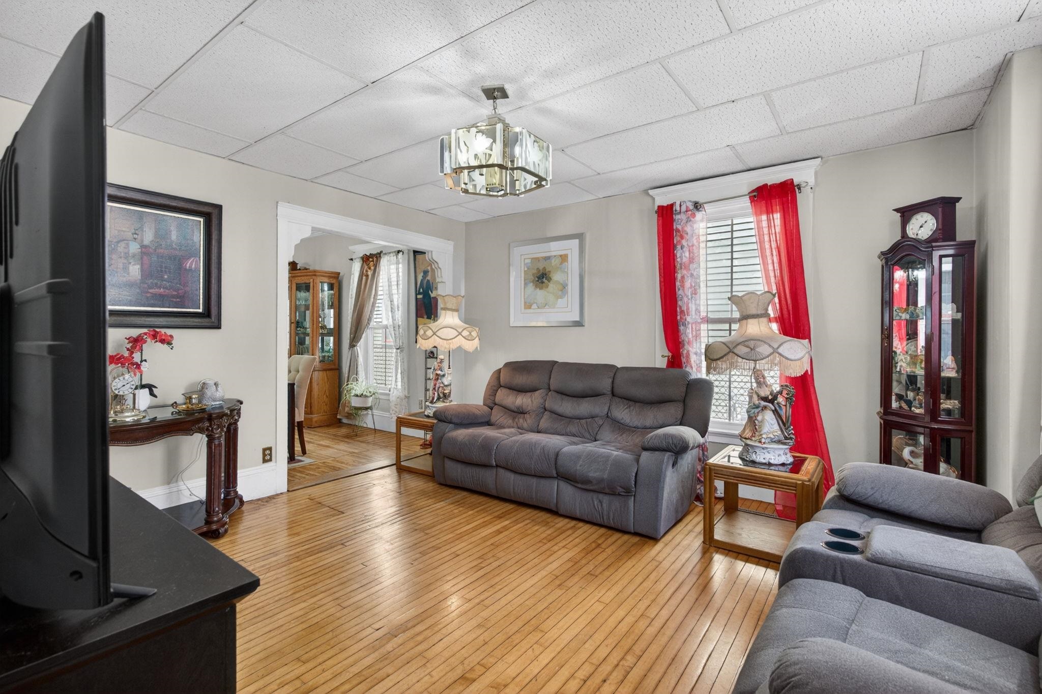 17 Academy Street Property Photo 13