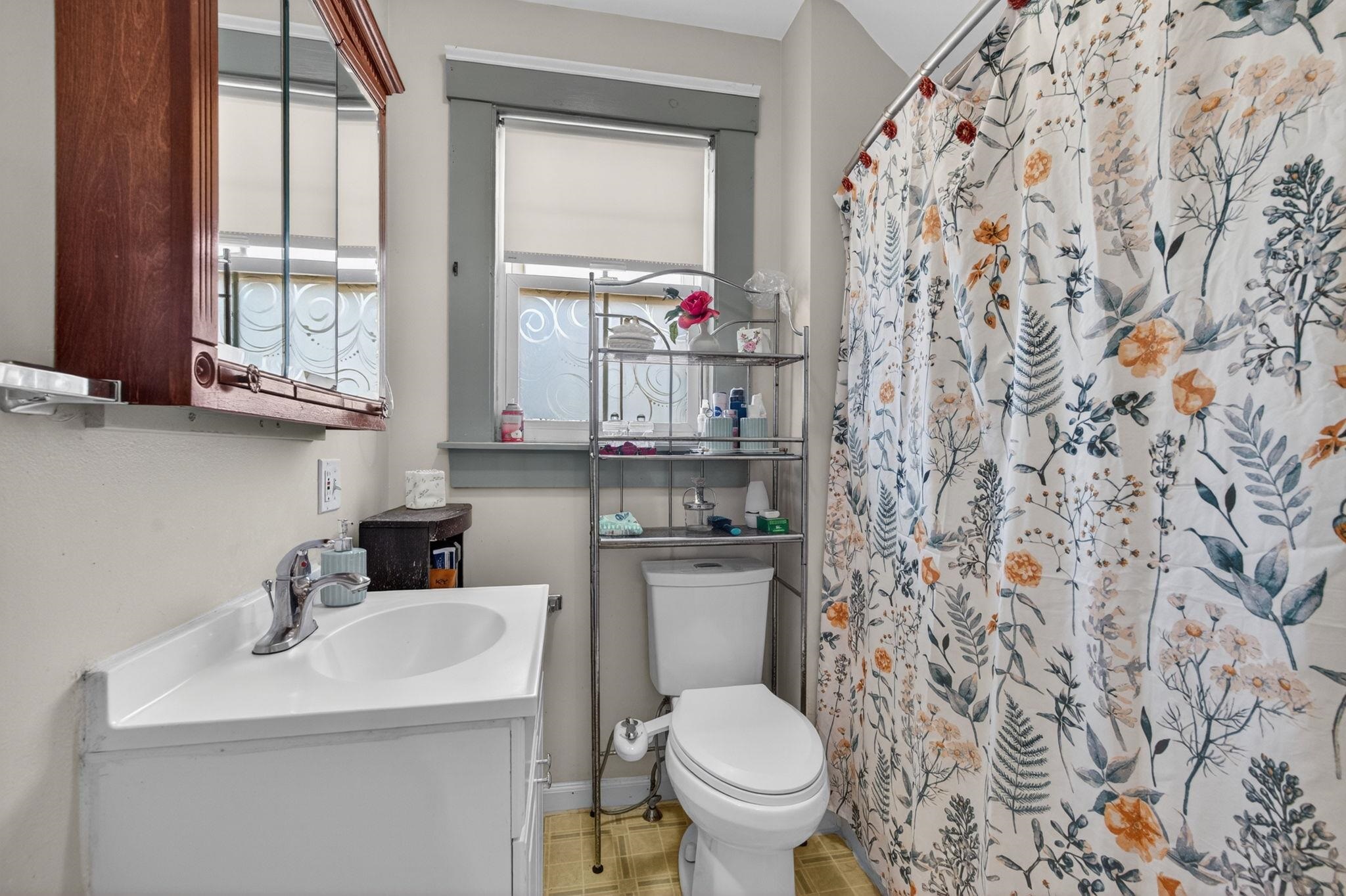 17 Academy Street Property Photo 20