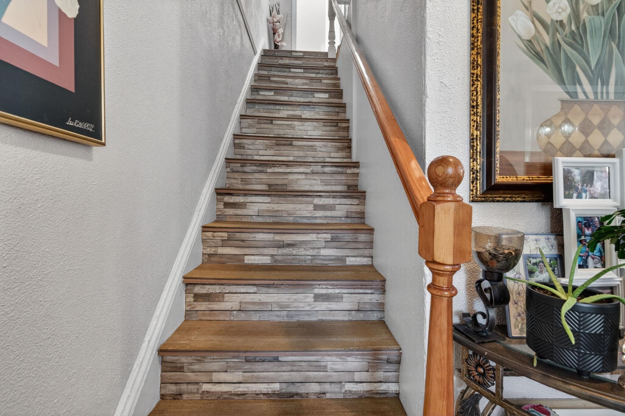 17 Academy Street Property Photo 24