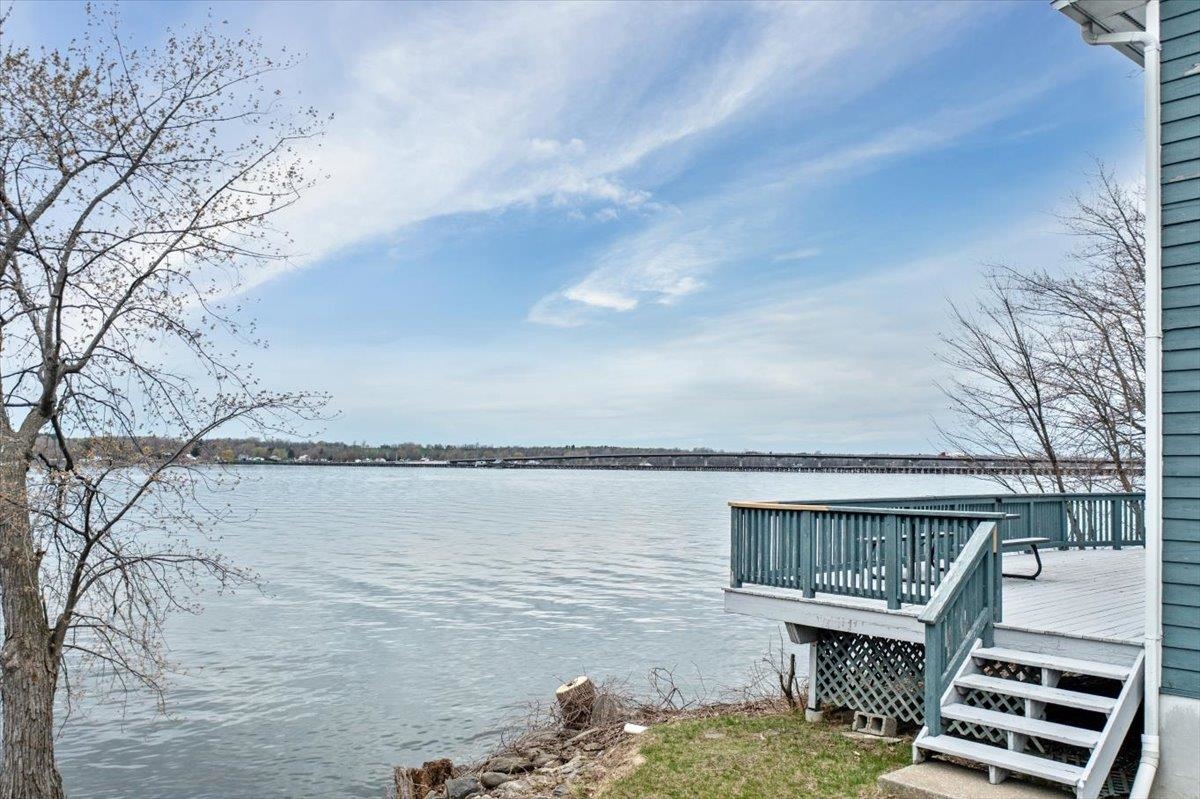 52 Lakewood Drive Property Photo 1