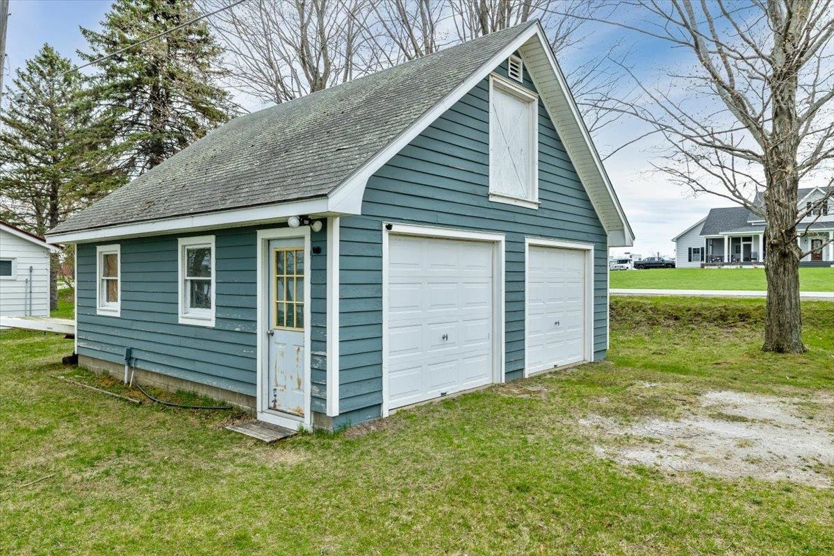 52 Lakewood Drive Property Photo 50