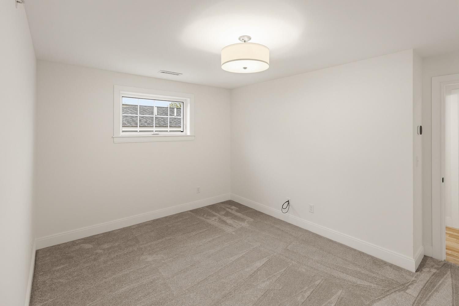 19 Eden Lane Property Photo 19