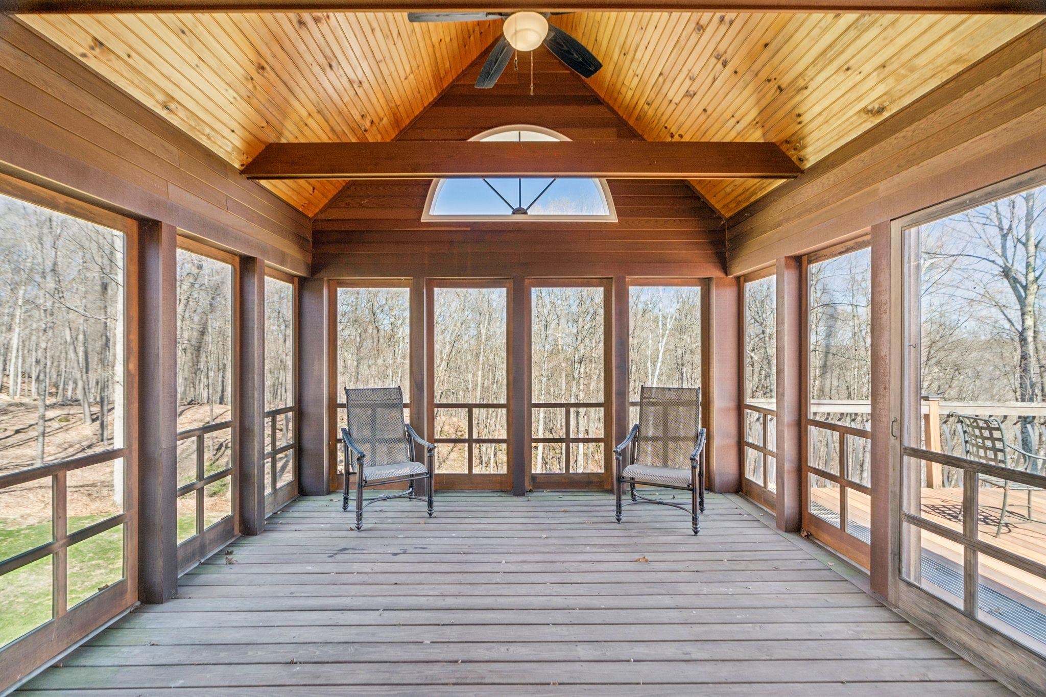 114 Oak Ridge Way Property Photo 41