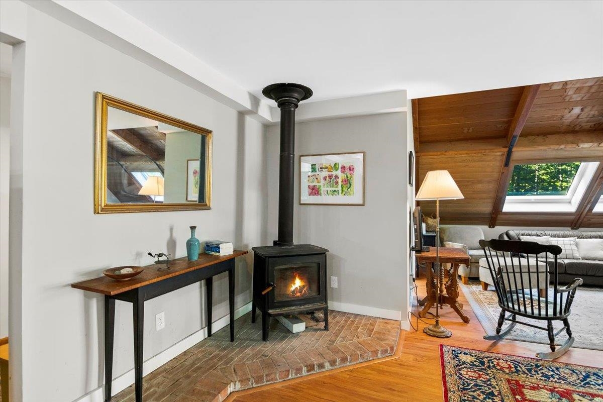 509 Thompson Pond Road Property Photo 13