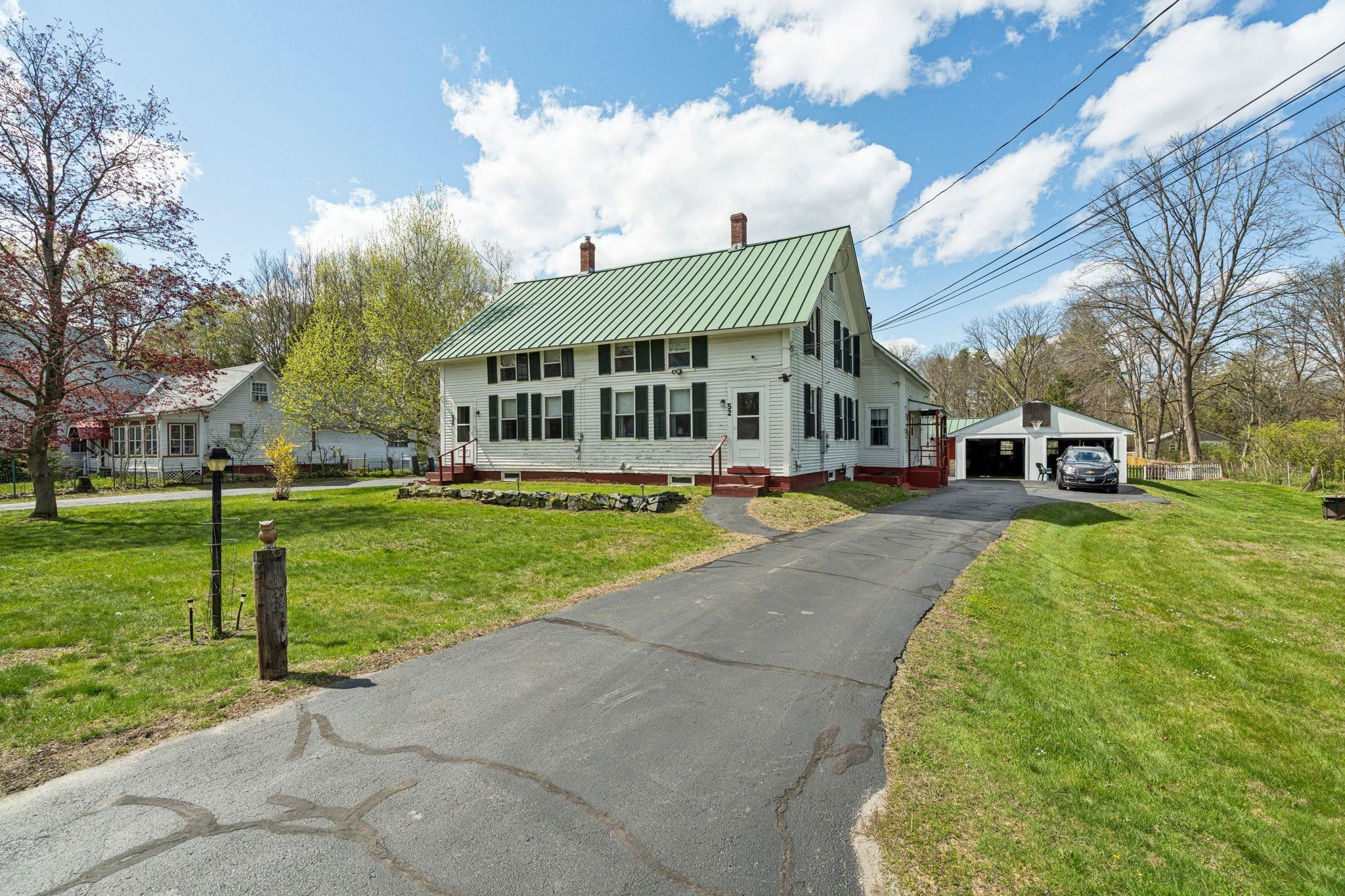 52 Dell Street Property Photo 1
