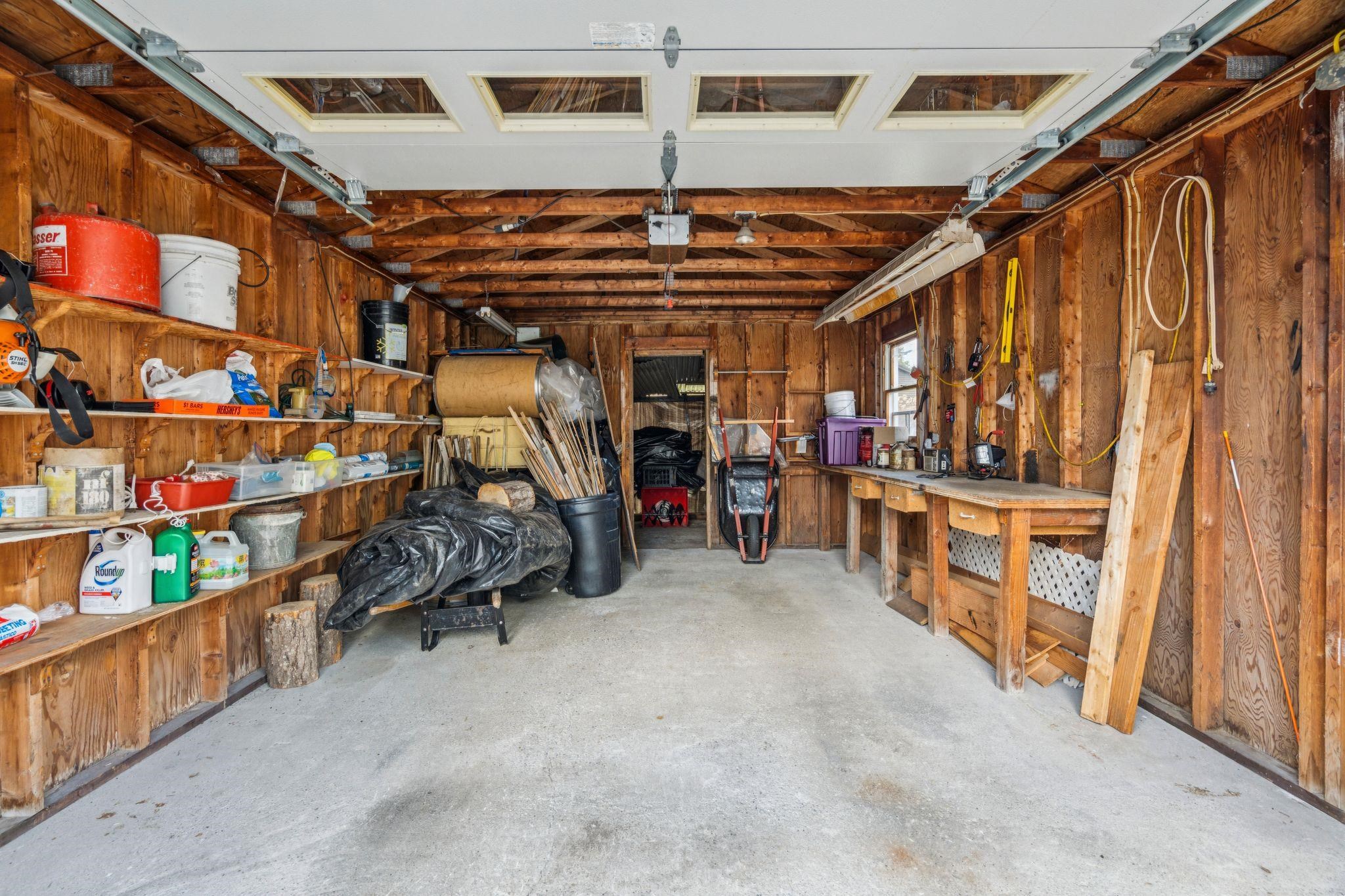 52 Dell Street Property Photo 25