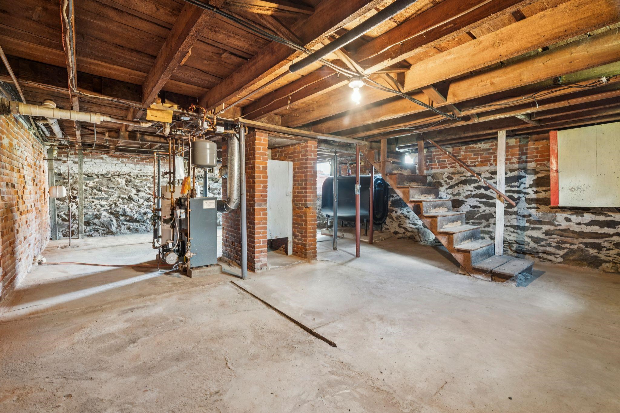 52 Dell Street Property Photo 27