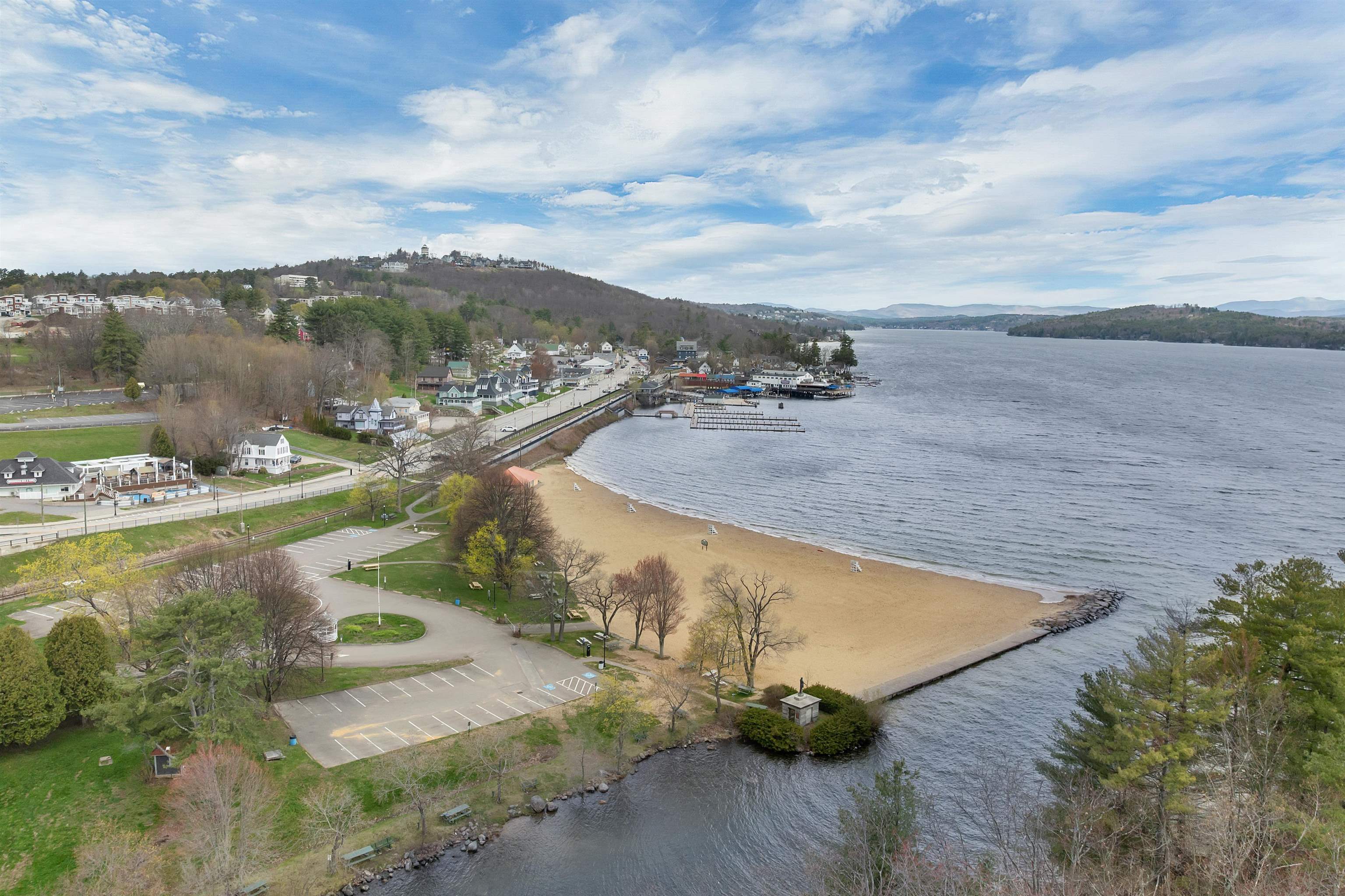 883 Weirs Boulevard Property Photo 1