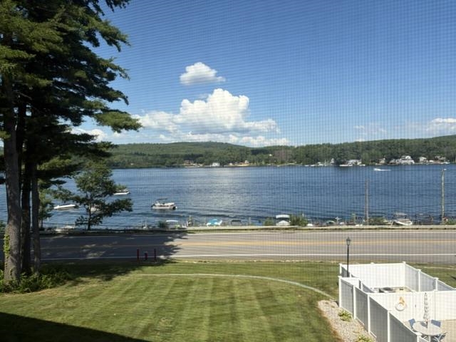 883 Weirs Boulevard Property Photo 3