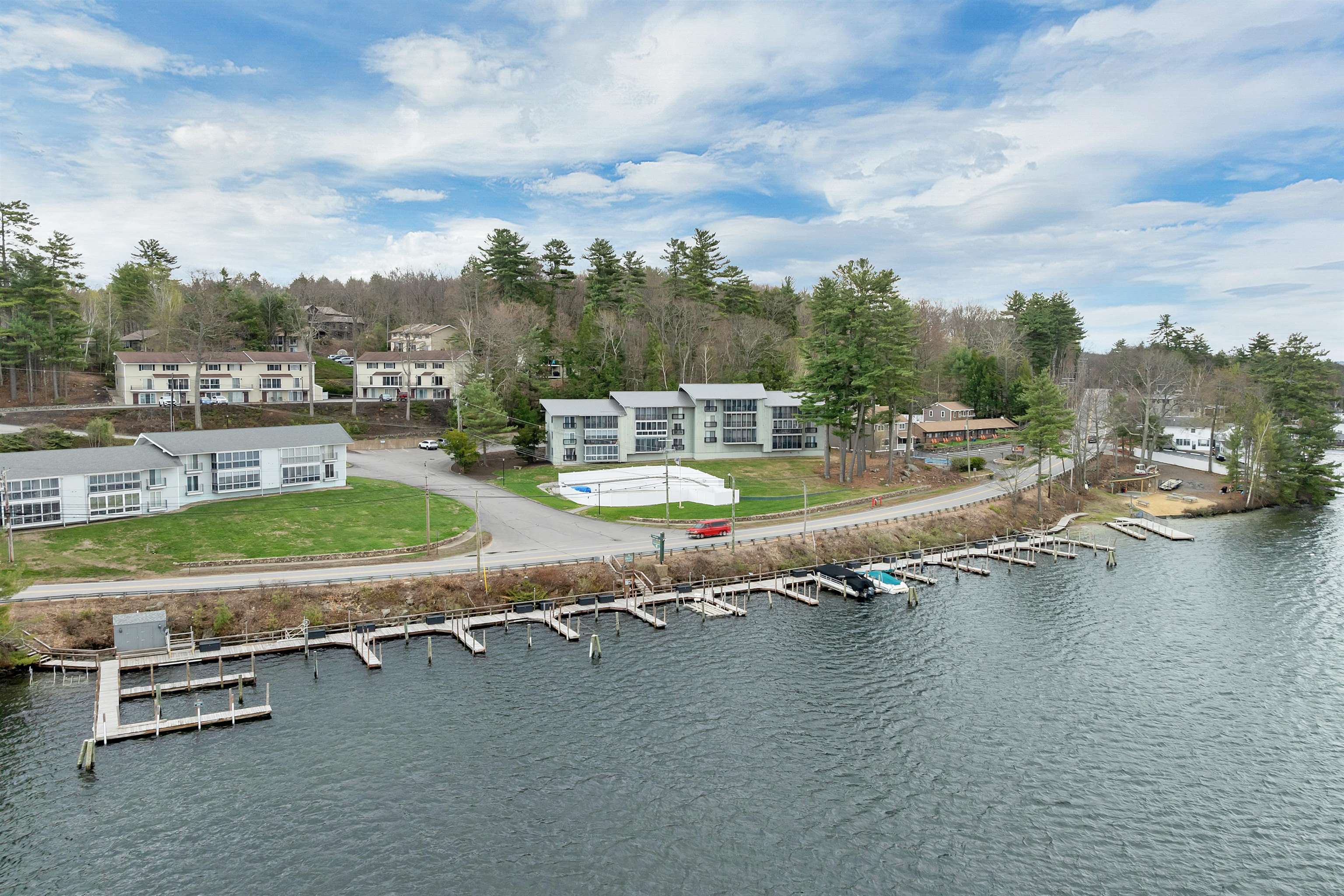 883 Weirs Boulevard Property Photo 14