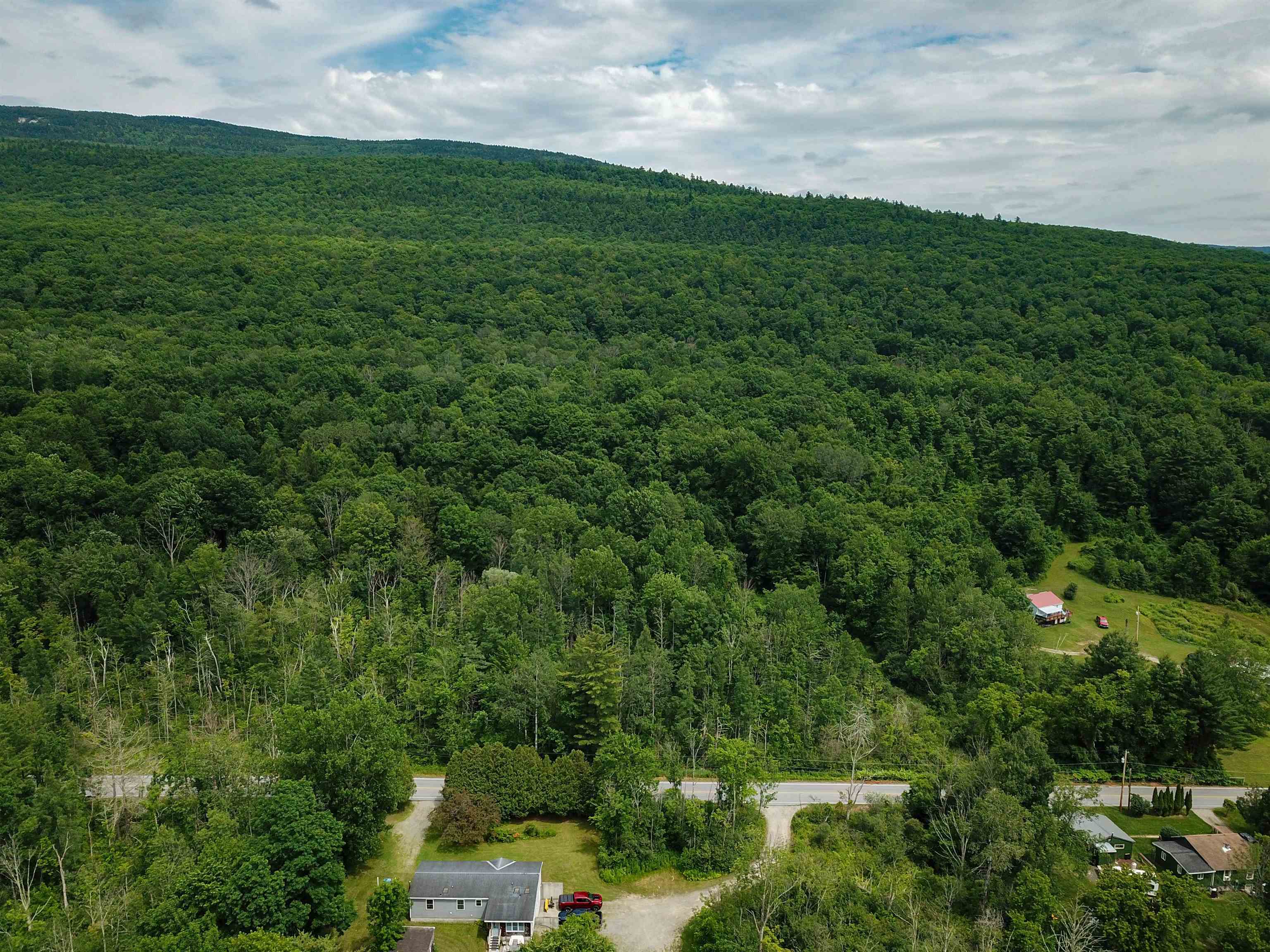 1073 Chapel Road Property Photo 12