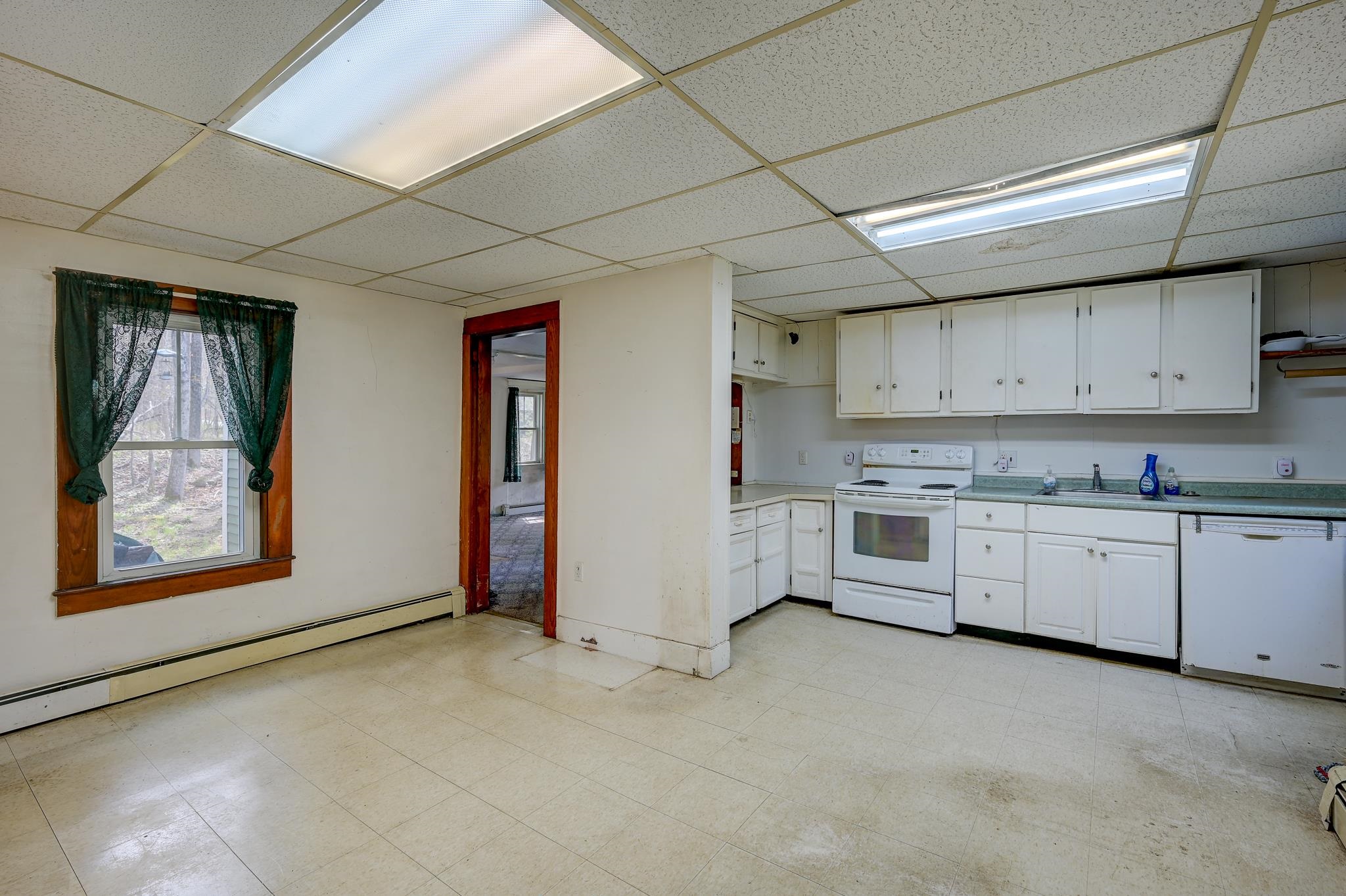 873 Hurricane Mountain Road Property Photo 9