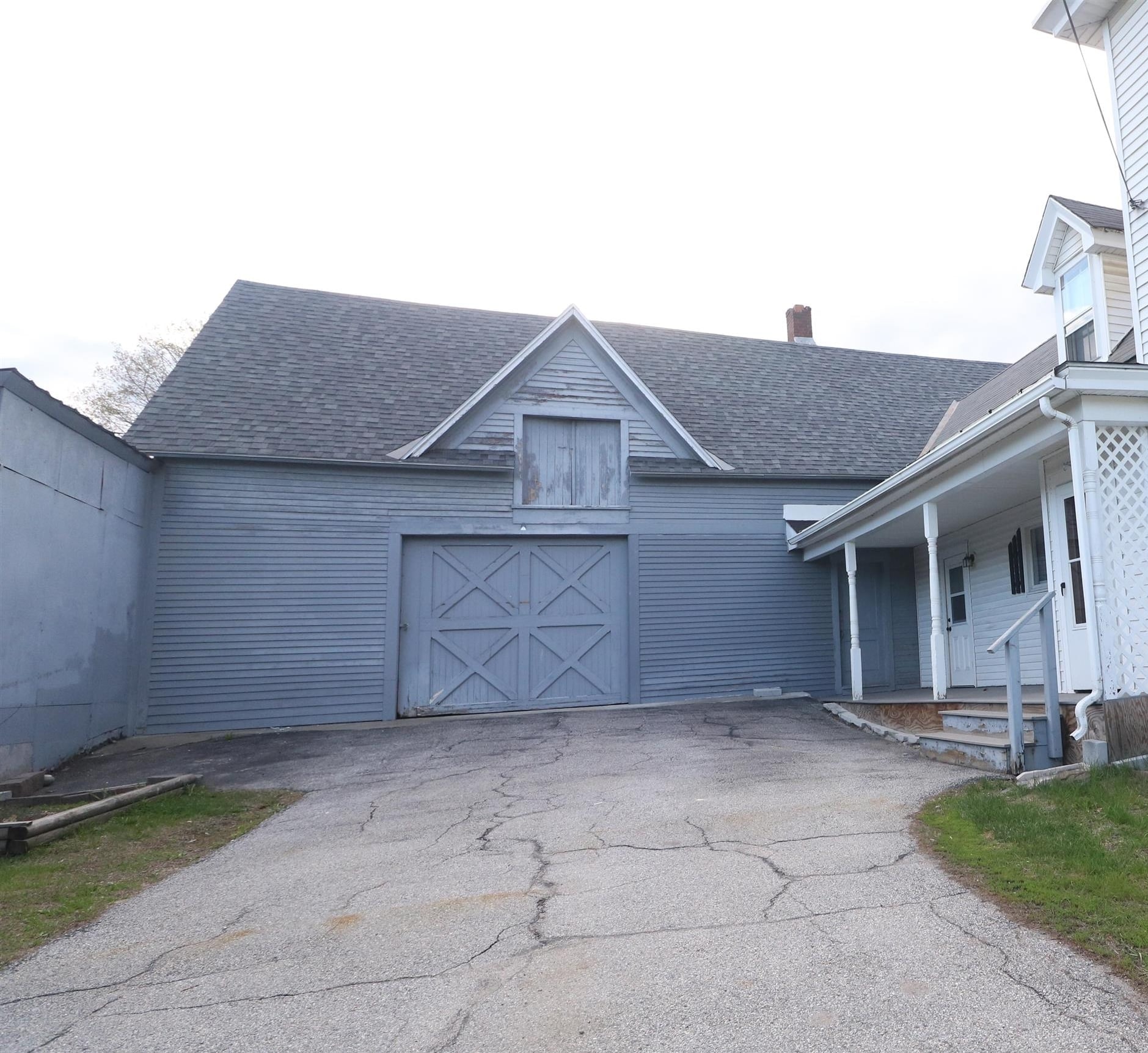 2 Kirk Street Property Photo 28