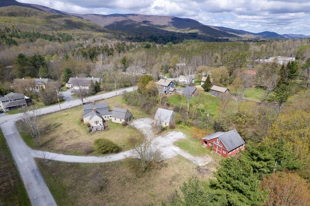 23 Stonewall Lane Property Photo 4