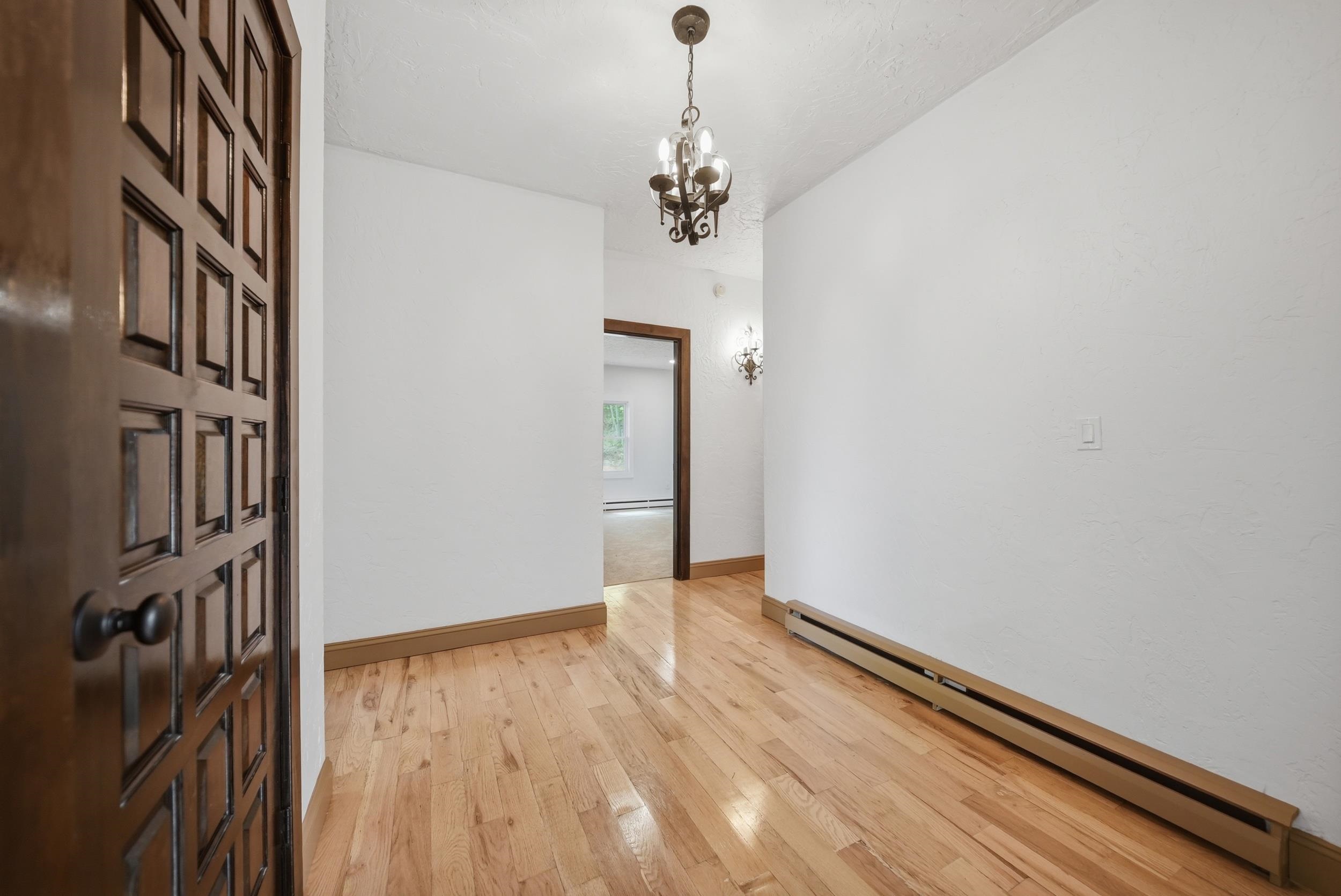 4 Washington Drive Property Photo 17