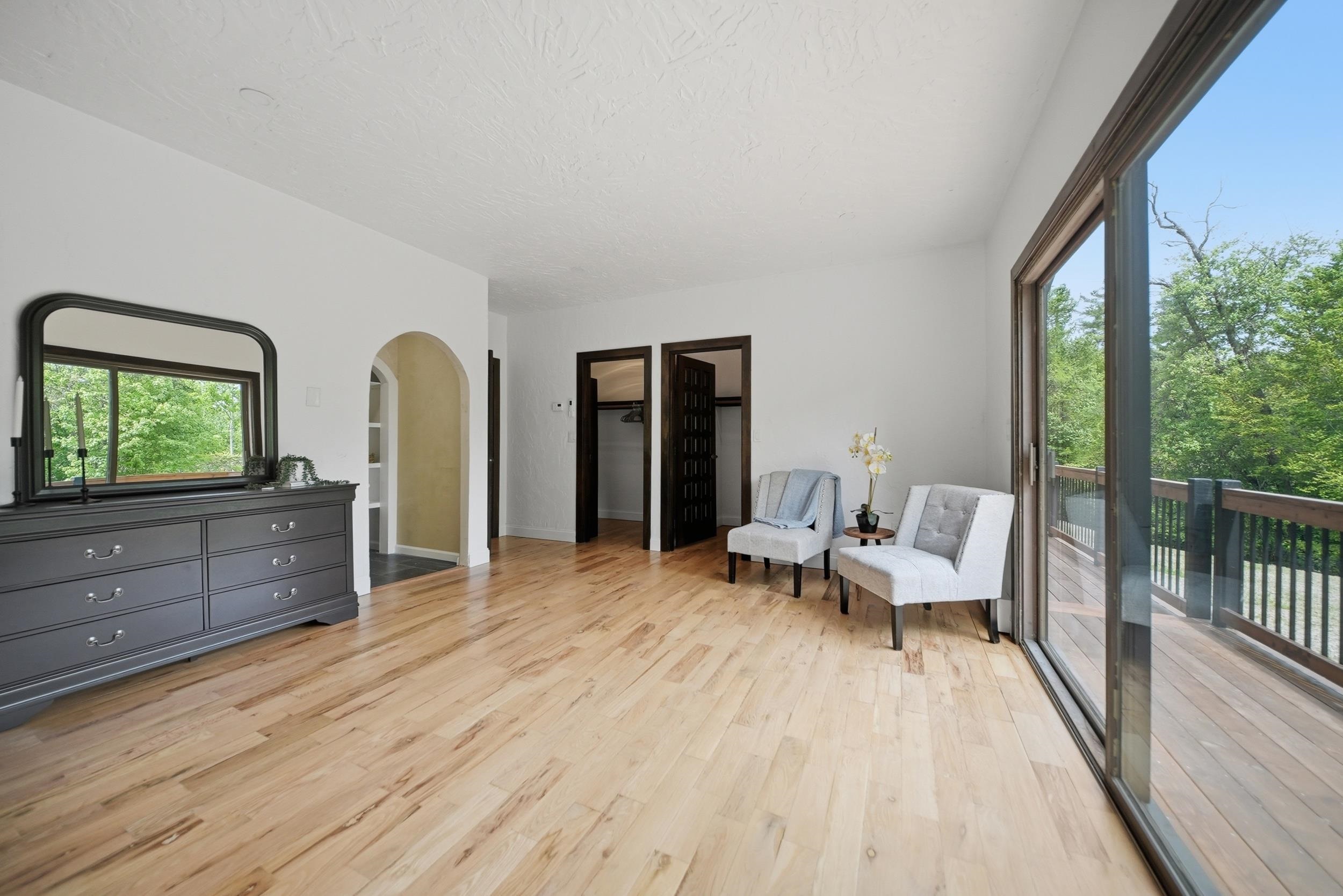 4 Washington Drive Property Photo 38