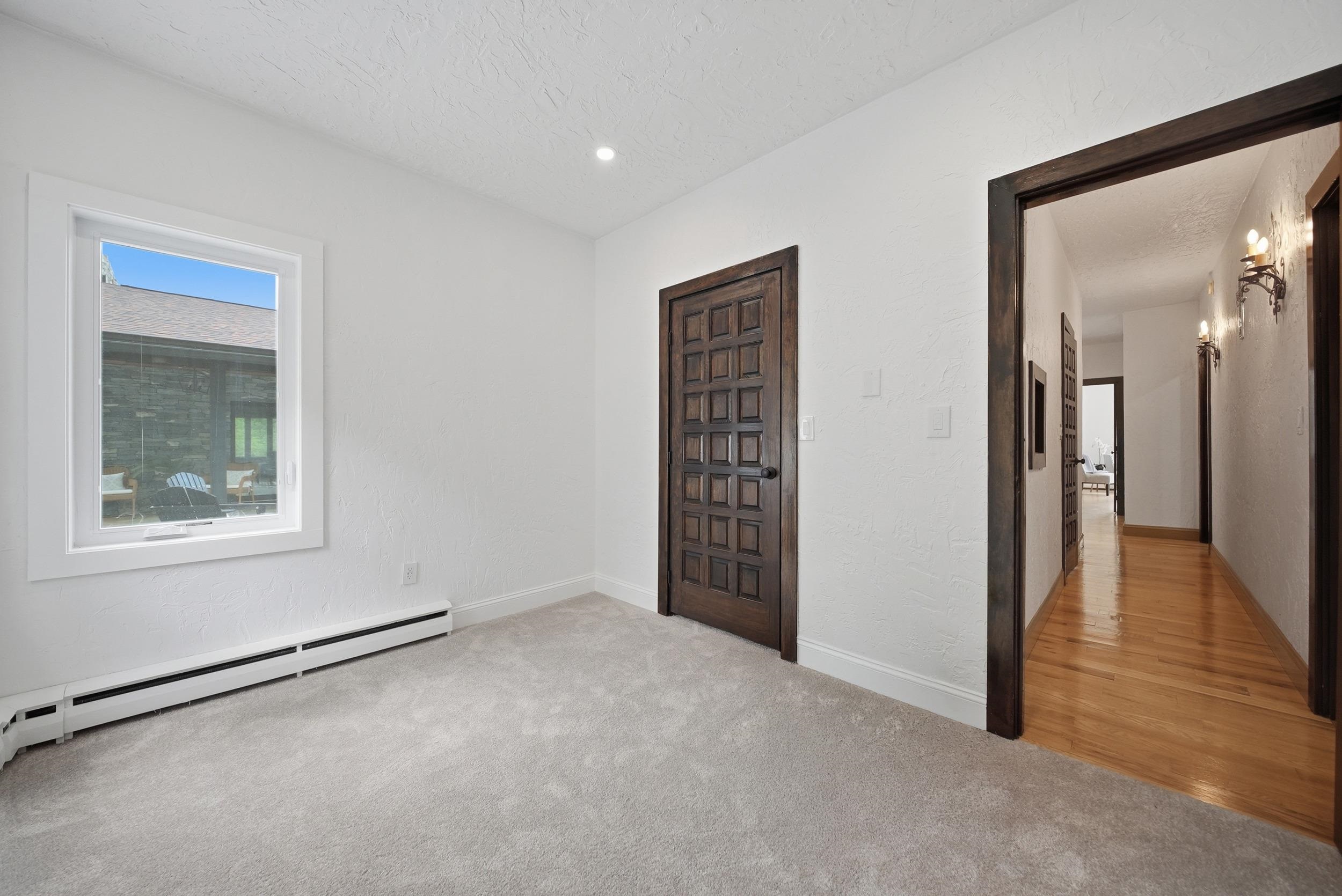 4 Washington Drive Property Photo 44