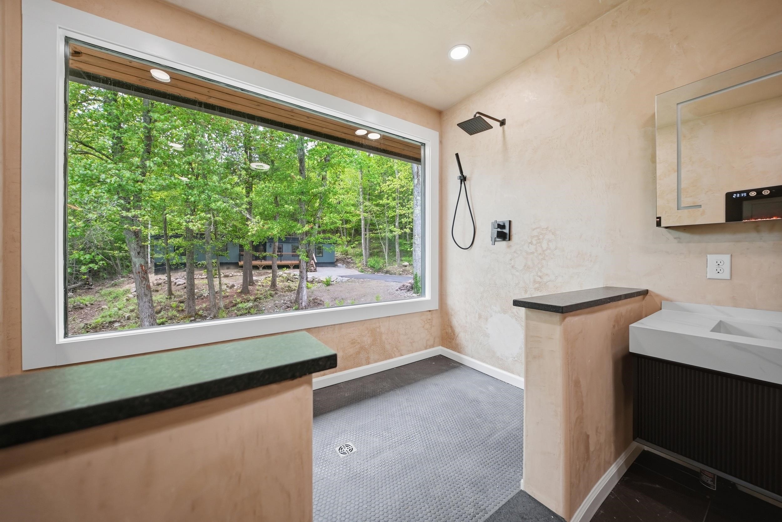 4 Washington Drive Property Photo 51