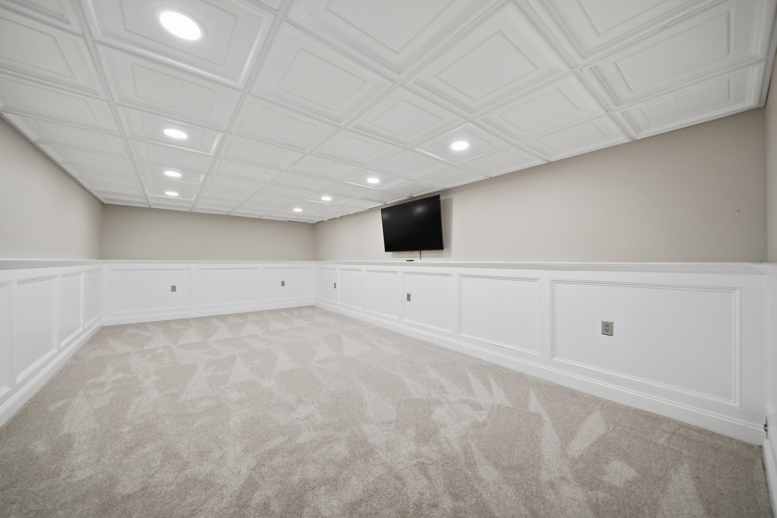 4 Washington Drive Property Photo 56
