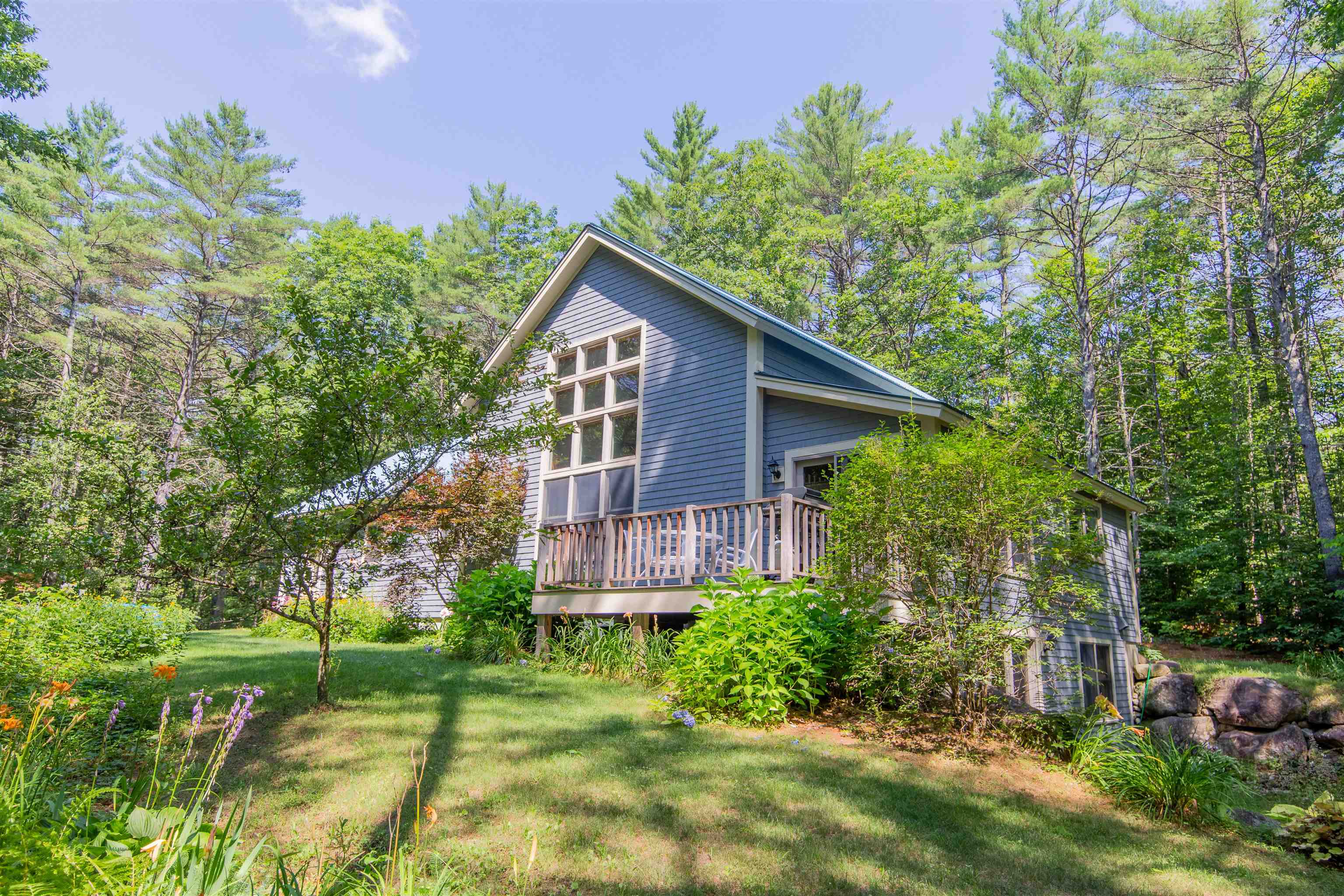 898 Bunker Hill Road Property Photo 1