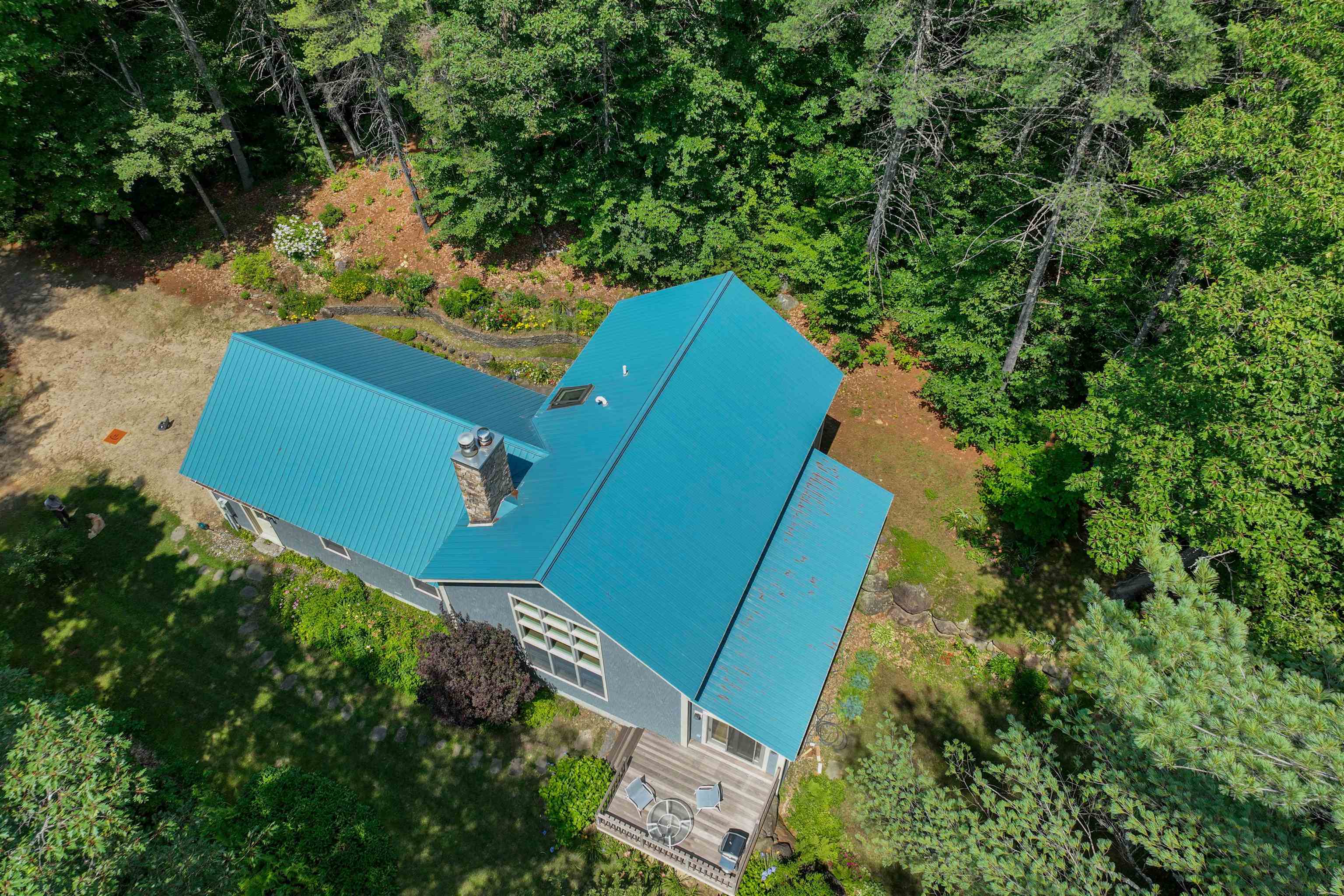 898 Bunker Hill Road Property Photo 2