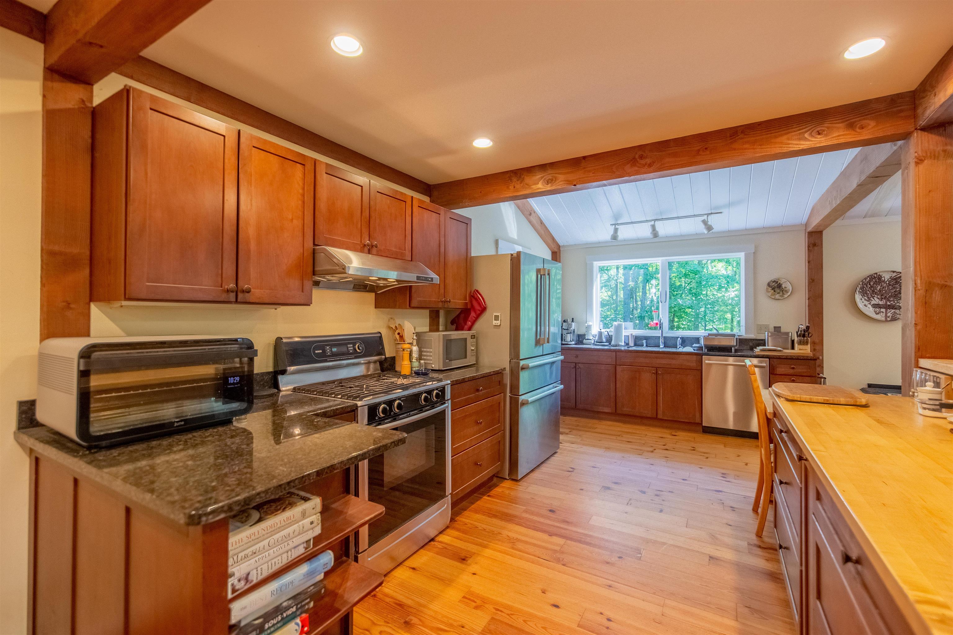 898 Bunker Hill Road Property Photo 24