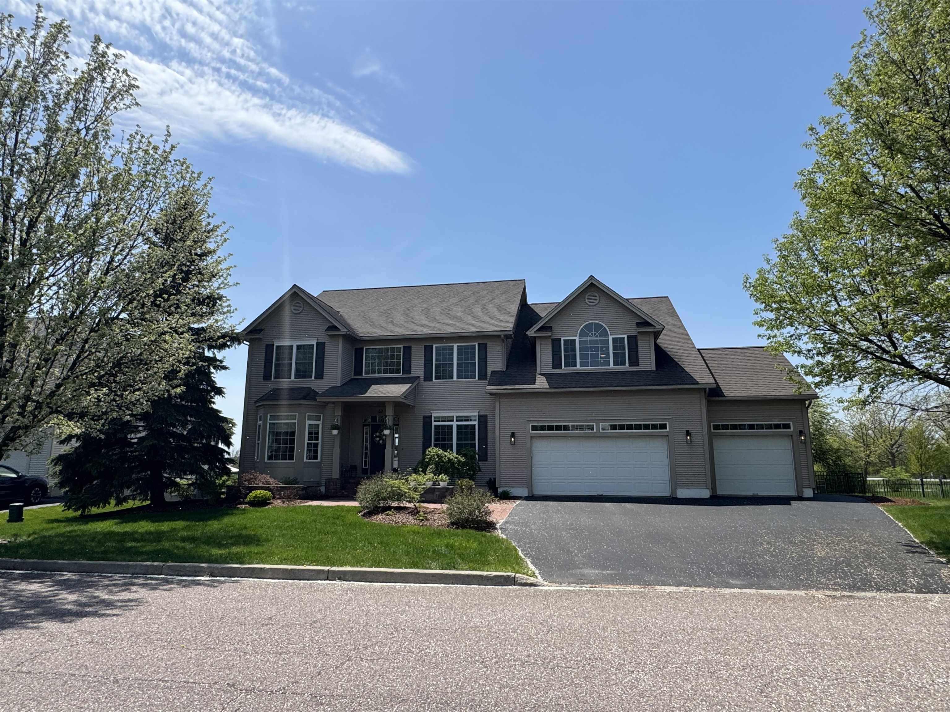 62 Crispin Drive Property Photo 1