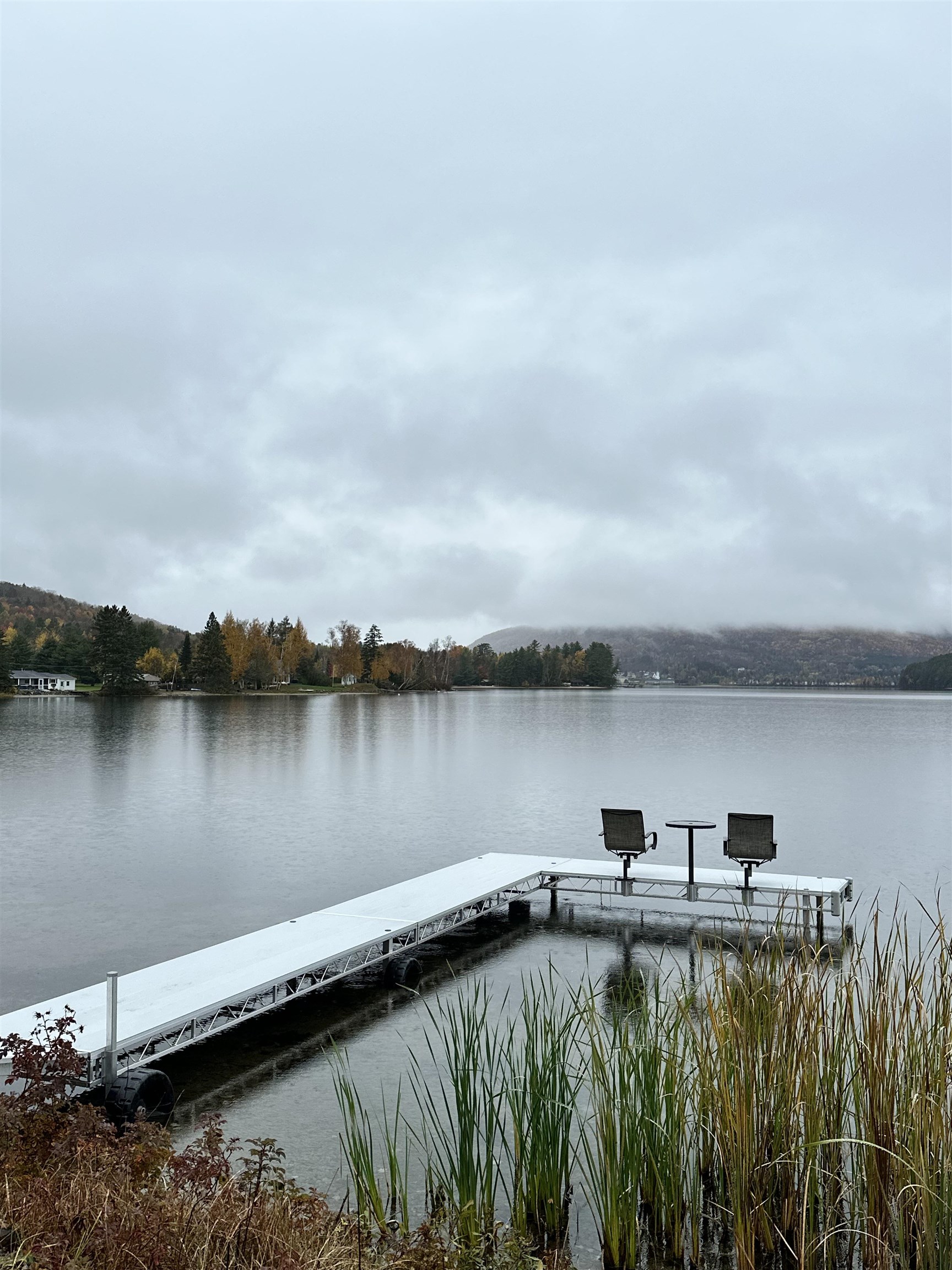 324 Lakeshore Drive Property Photo 4