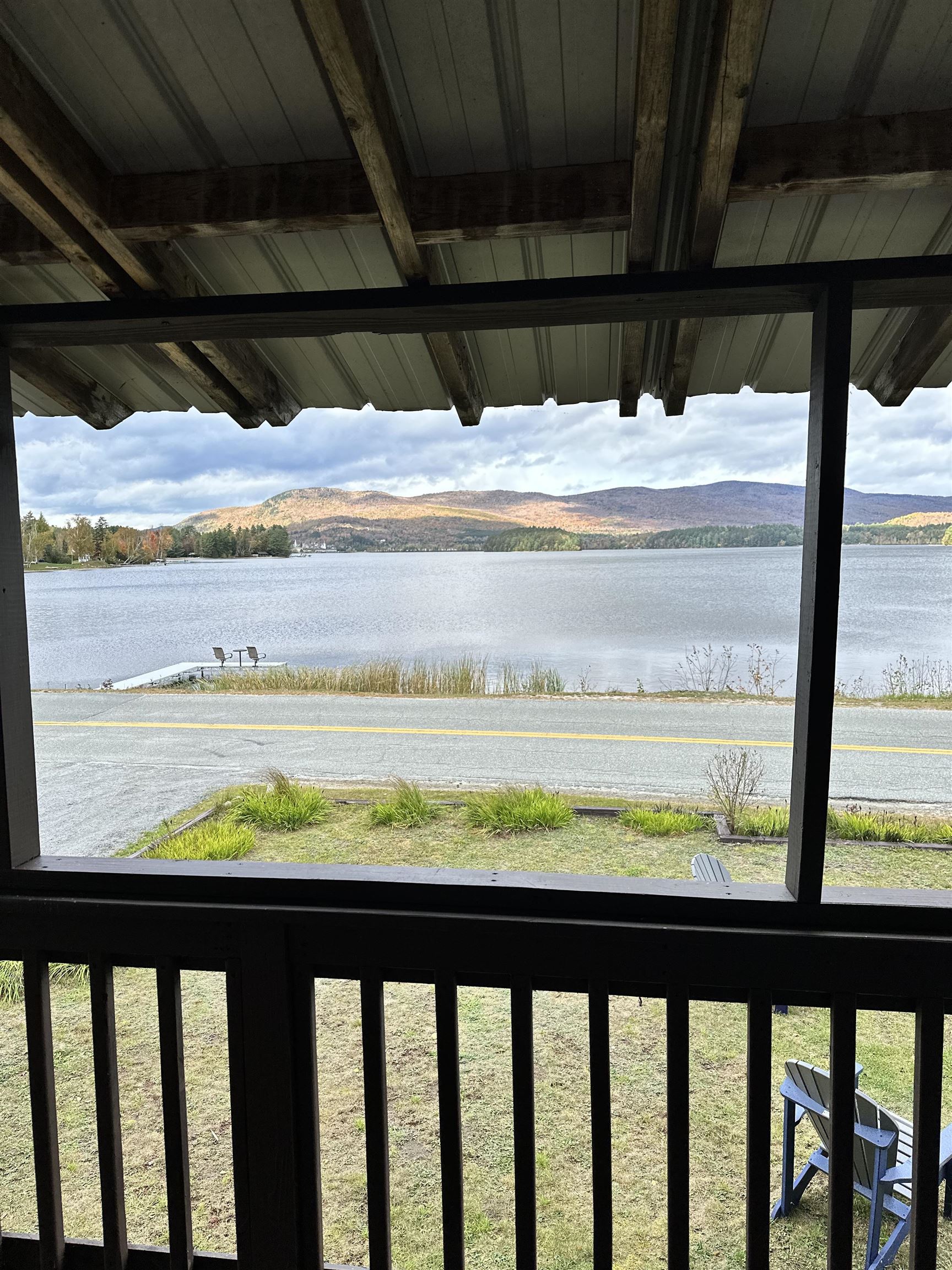 324 Lakeshore Drive Property Photo 9