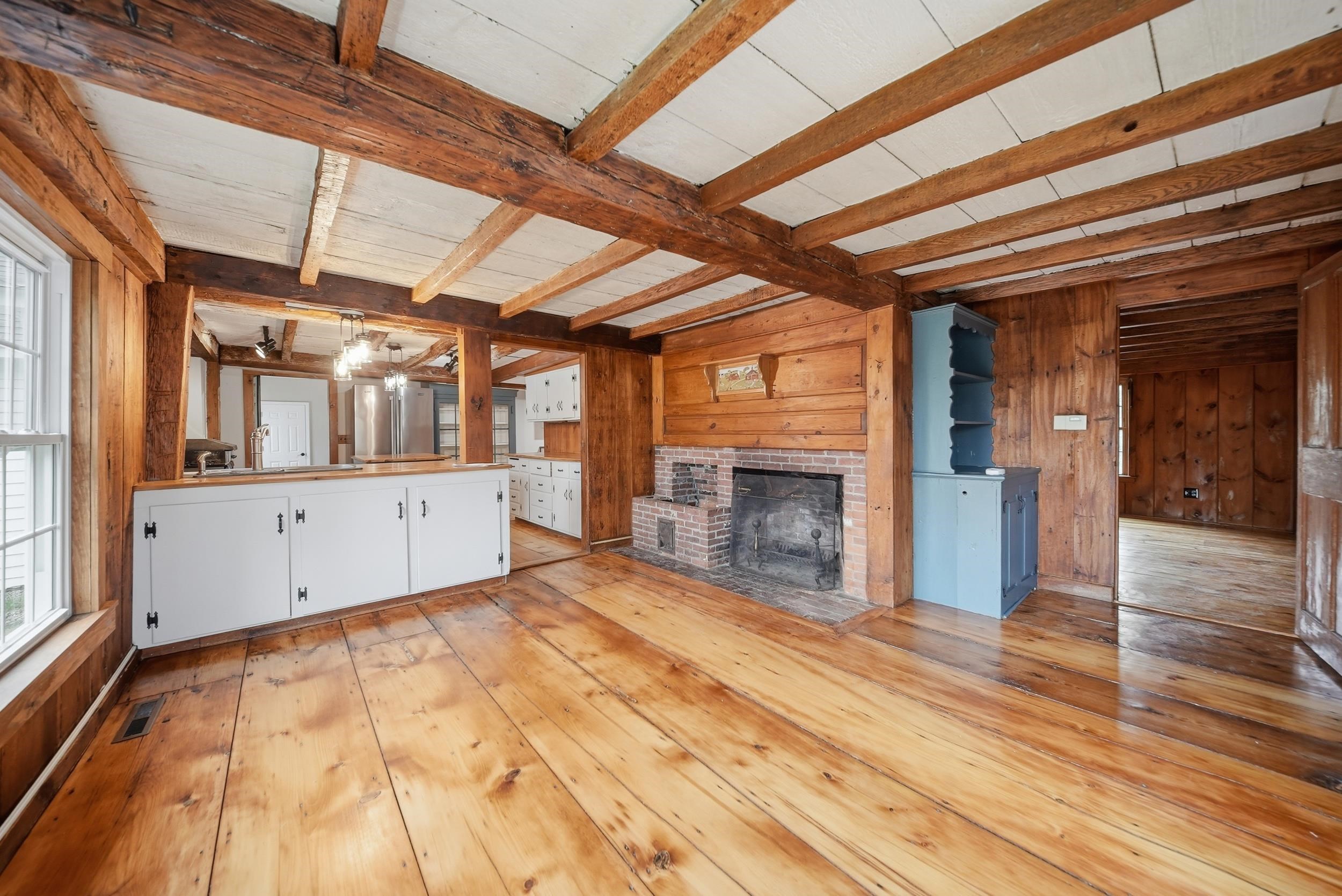 1 Cross Road Property Photo 17