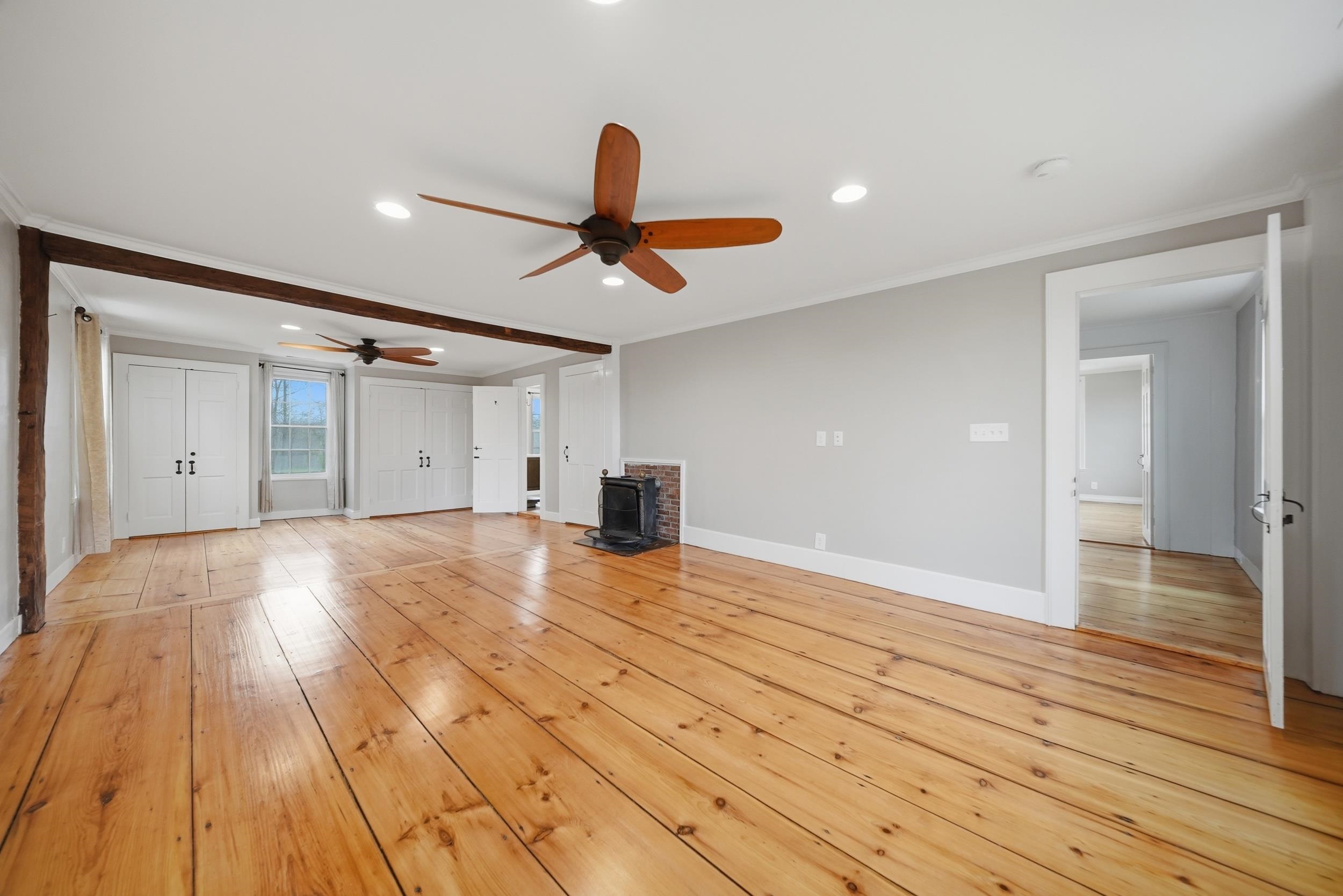 1 Cross Road Property Photo 30