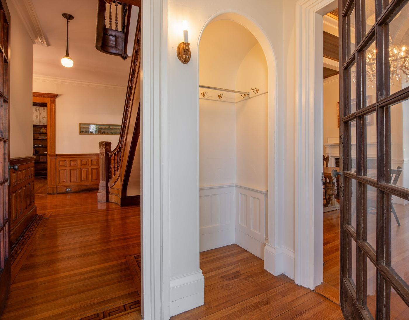 37 Summer Street Property Photo 25