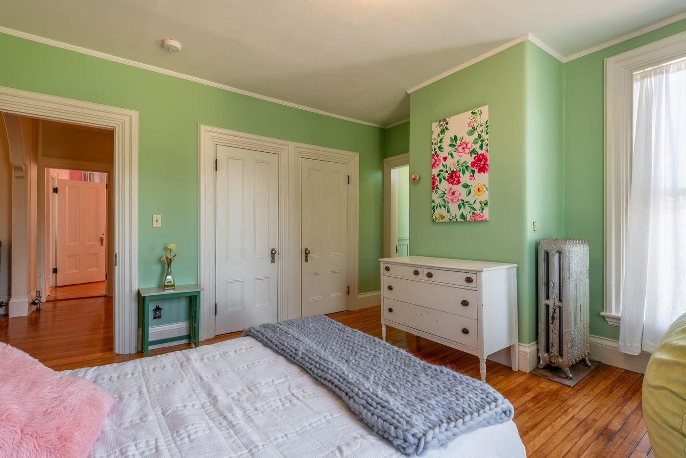 37 Summer Street Property Photo 33
