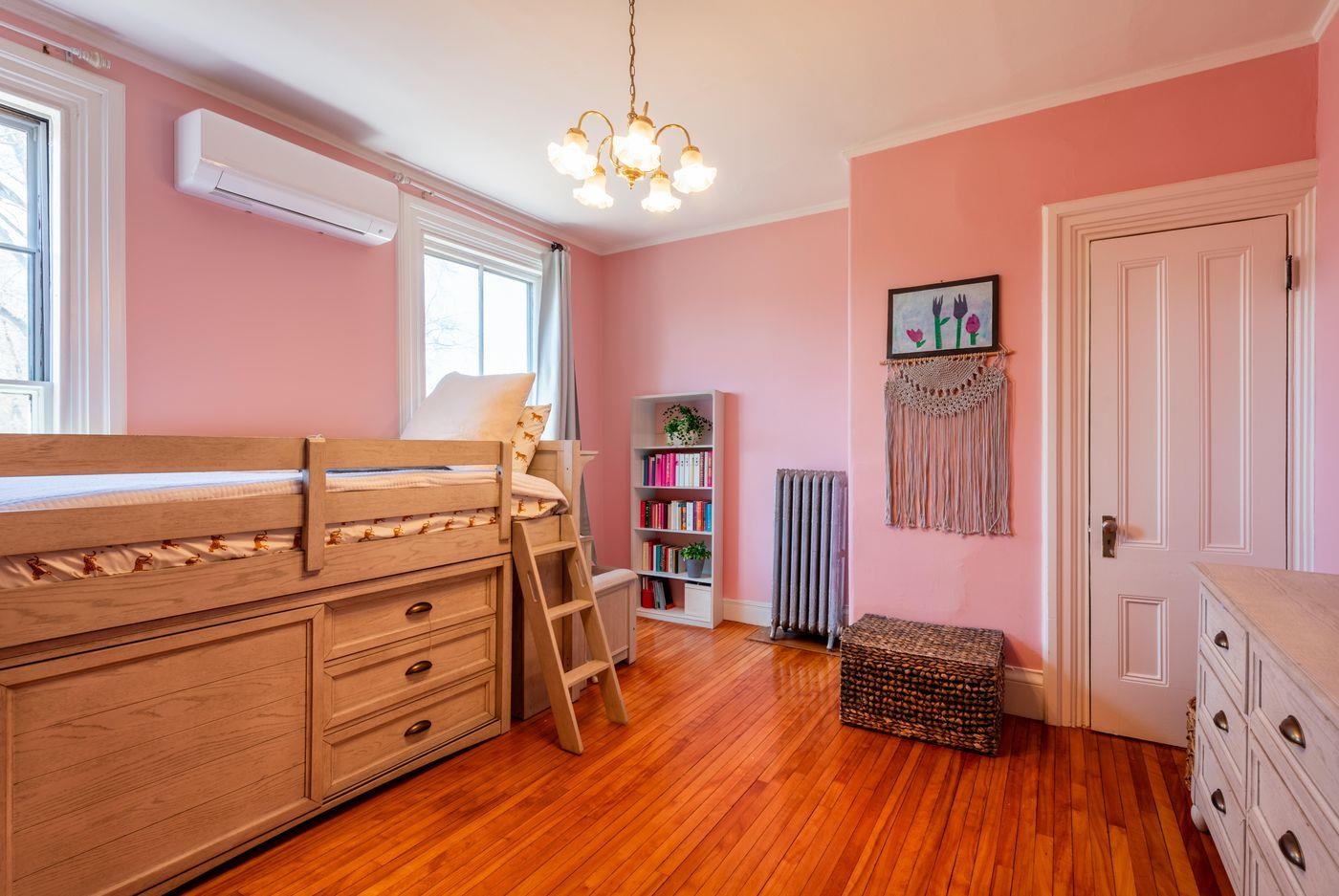 37 Summer Street Property Photo 35