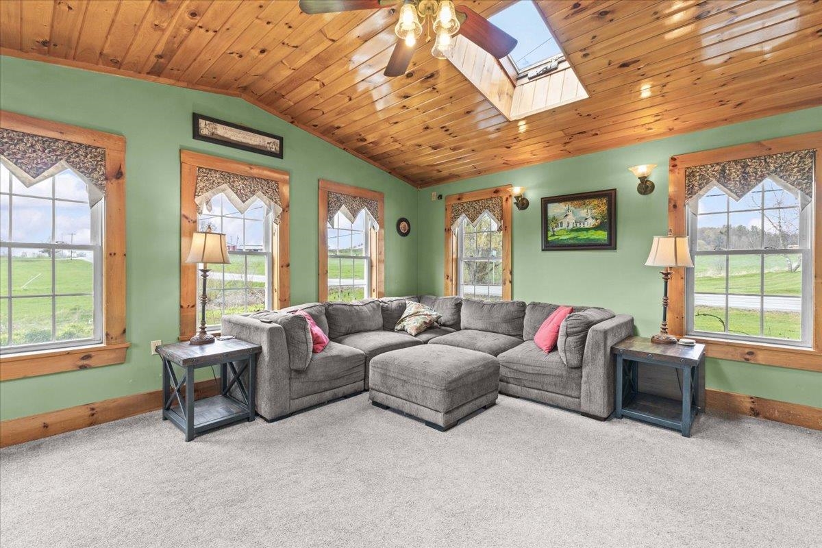 6852 Vt Rte 105 Property Photo 18