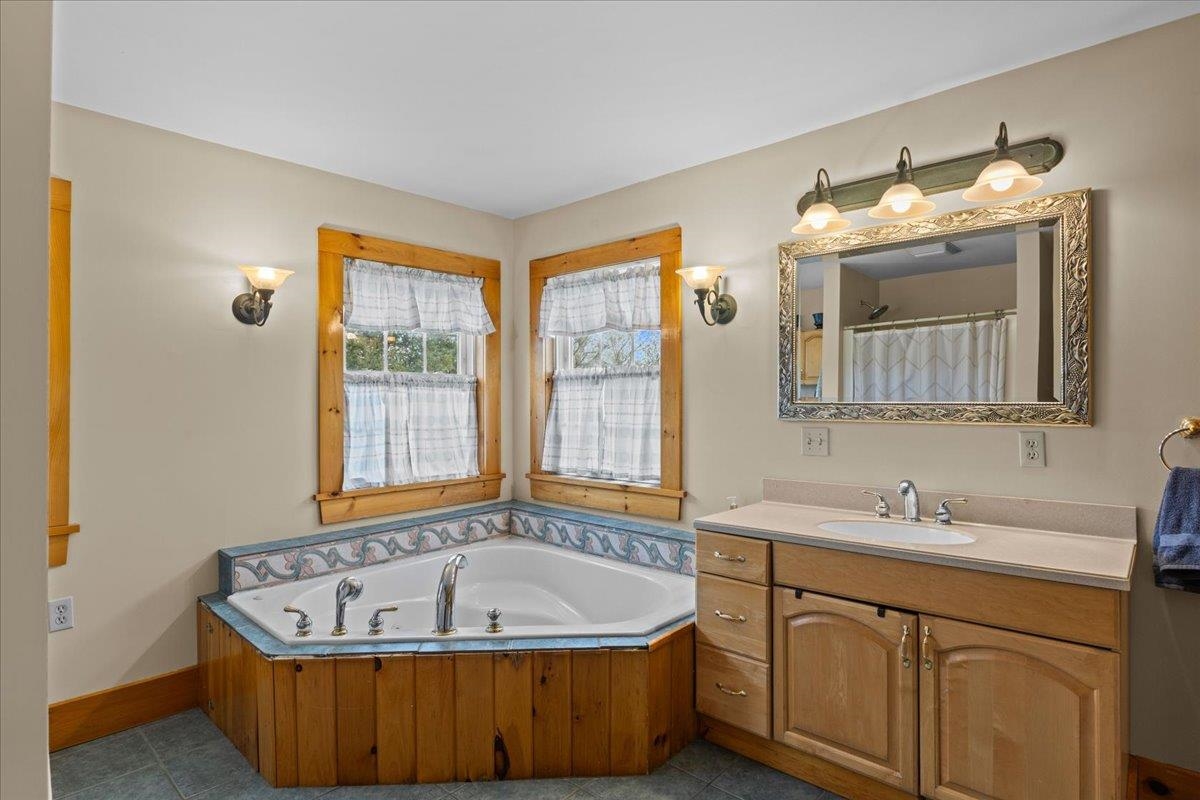 6852 Vt Rte 105 Property Photo 32