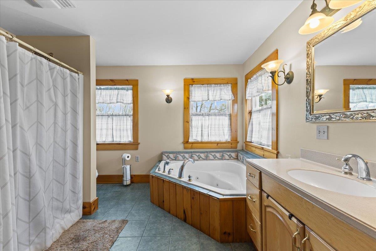 6852 Vt Rte 105 Property Photo 33
