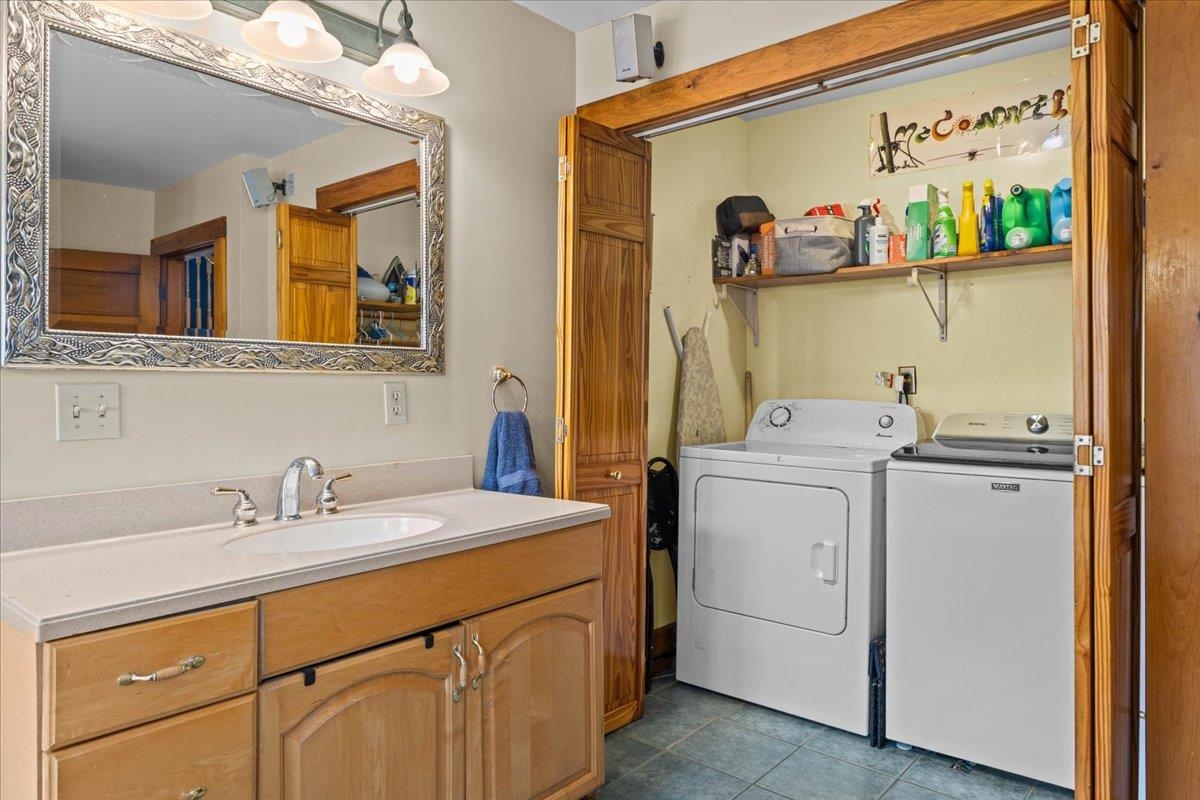 6852 Vt Rte 105 Property Photo 34
