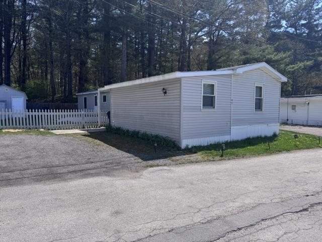 43 Mobile Drive Property Photo 1