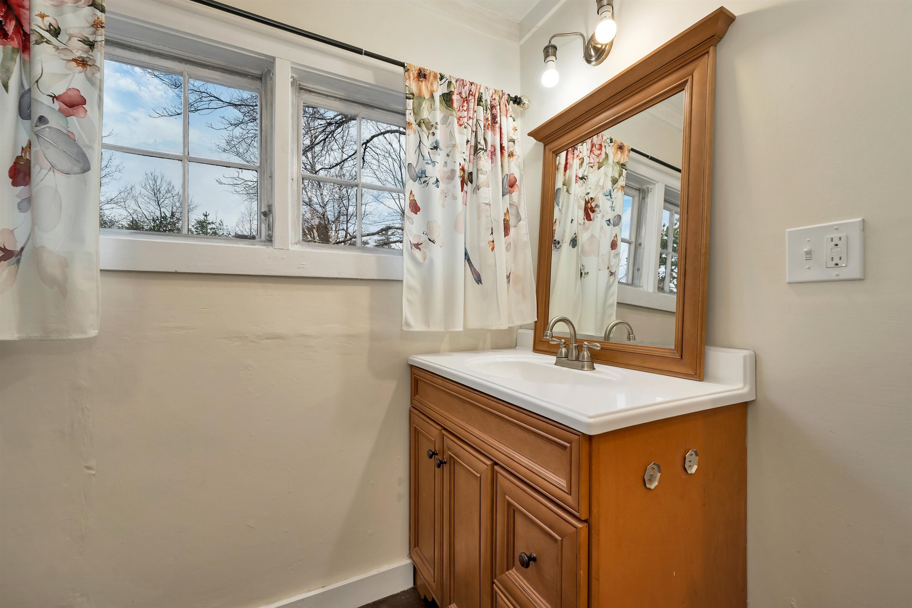 839 Route 16 Property Photo 31
