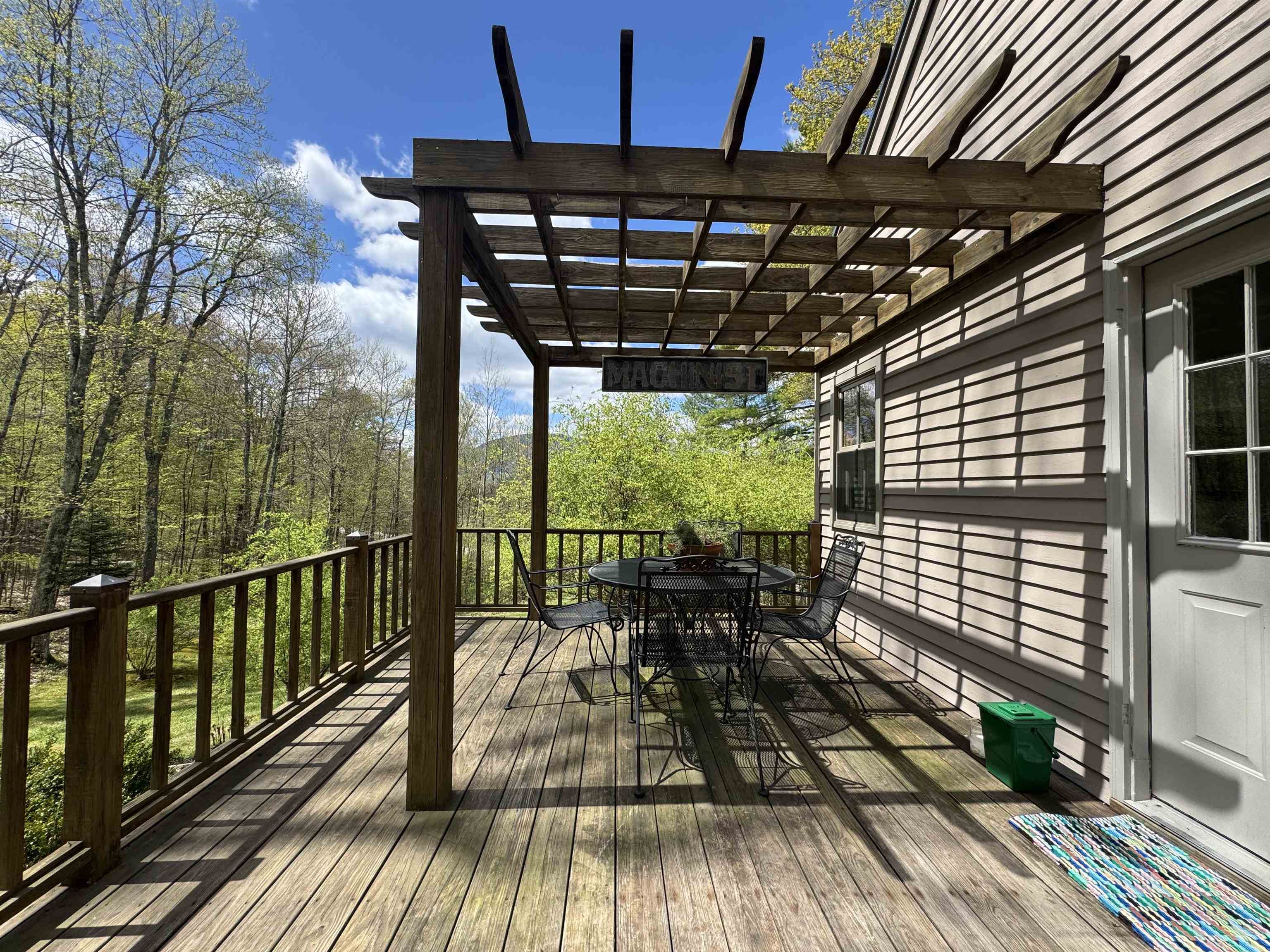 259 Nottingham Park Property Photo 5