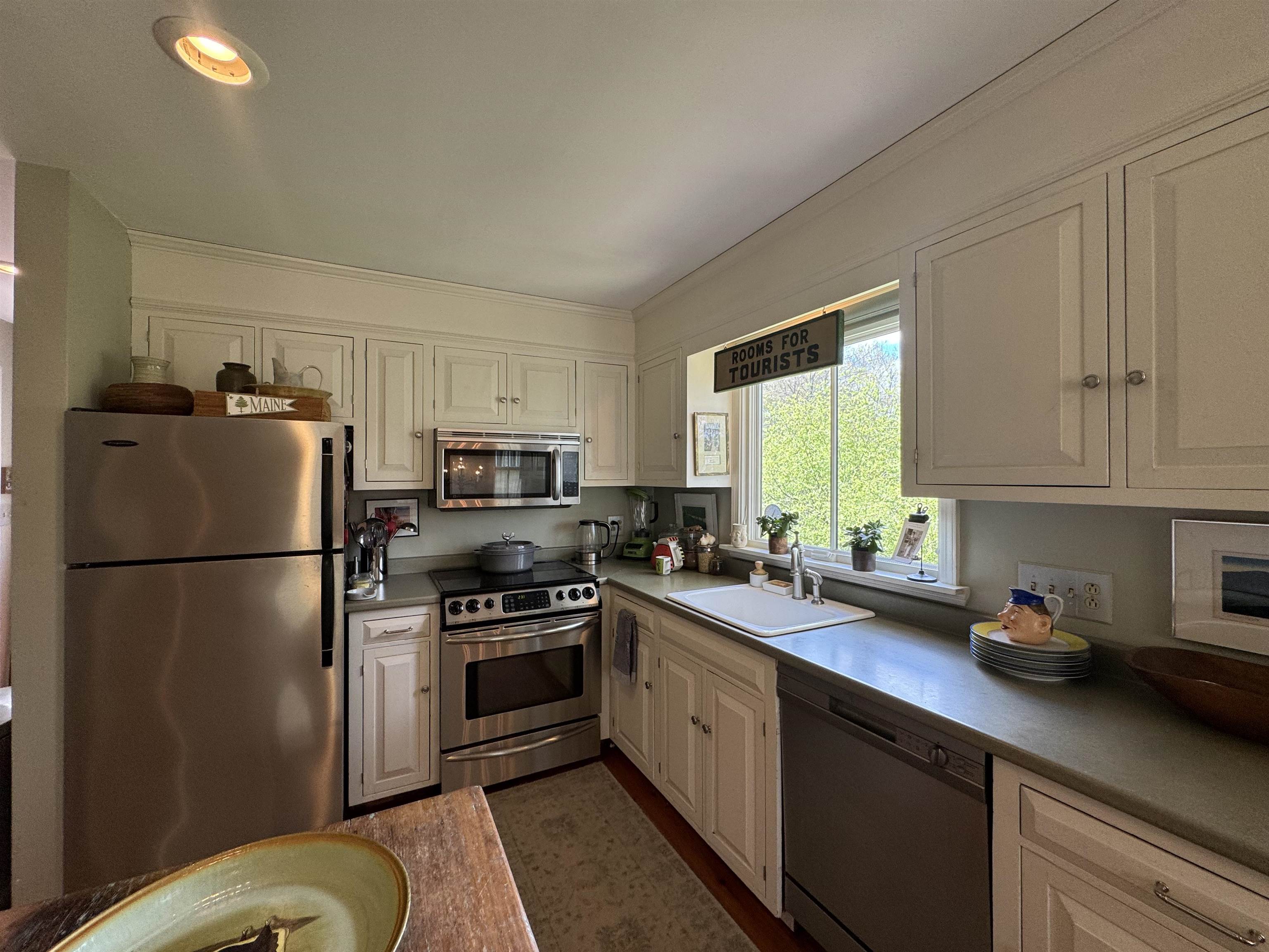 259 Nottingham Park Property Photo 14