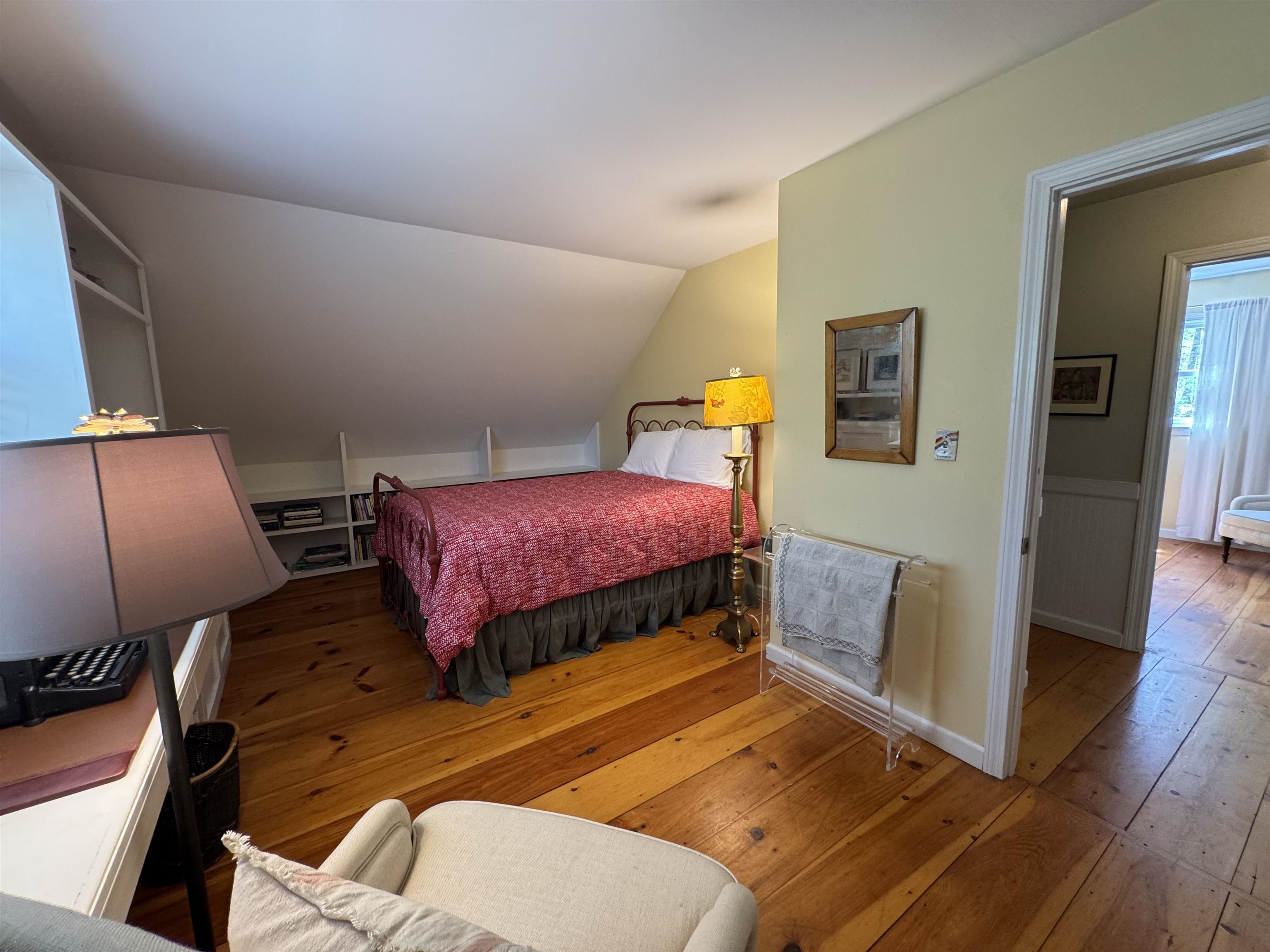 259 Nottingham Park Property Photo 32