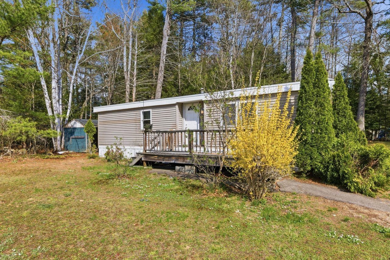 211 Emerald Drive Property Photo 1