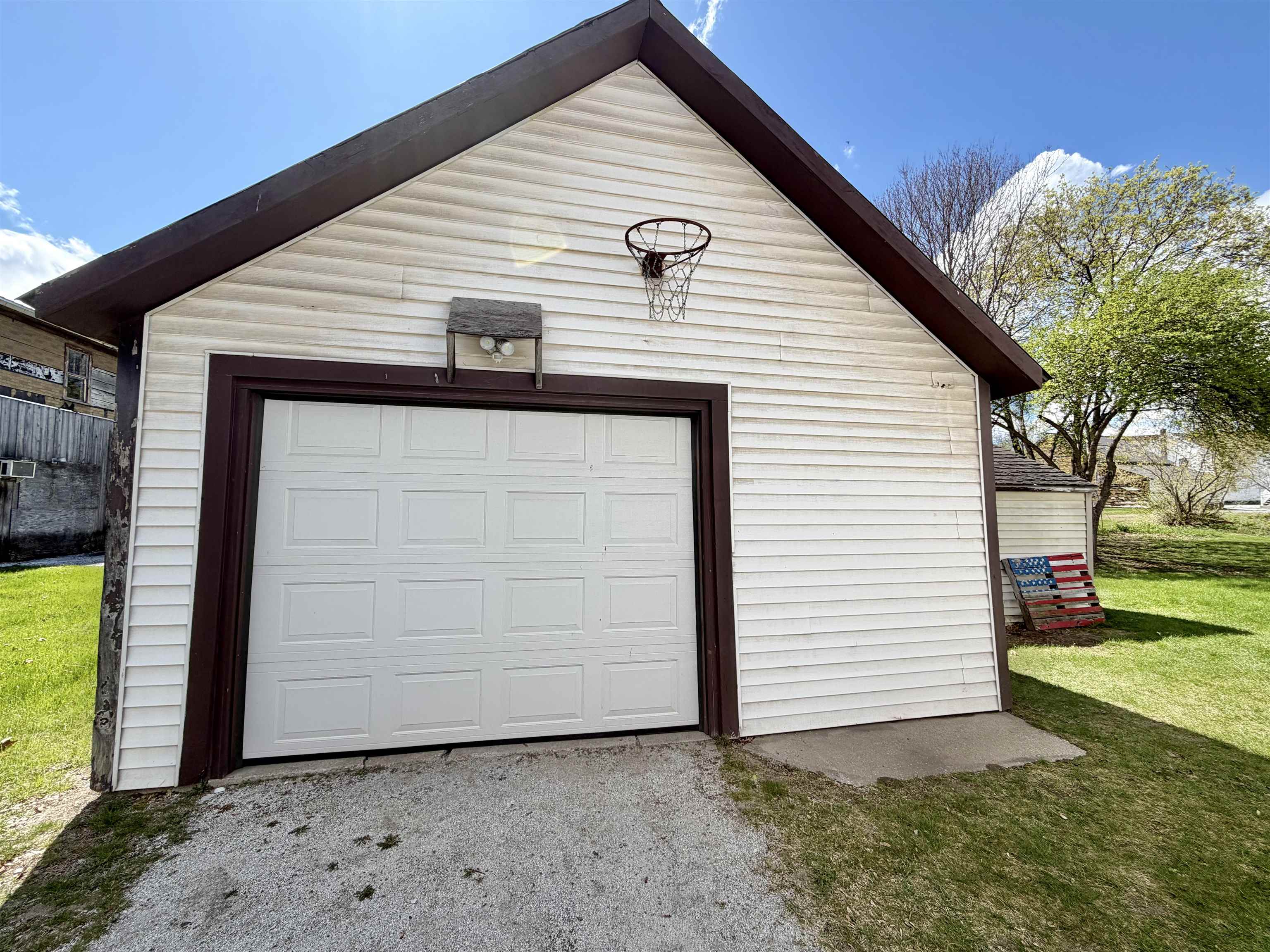 12 Liberty Street Property Photo 33