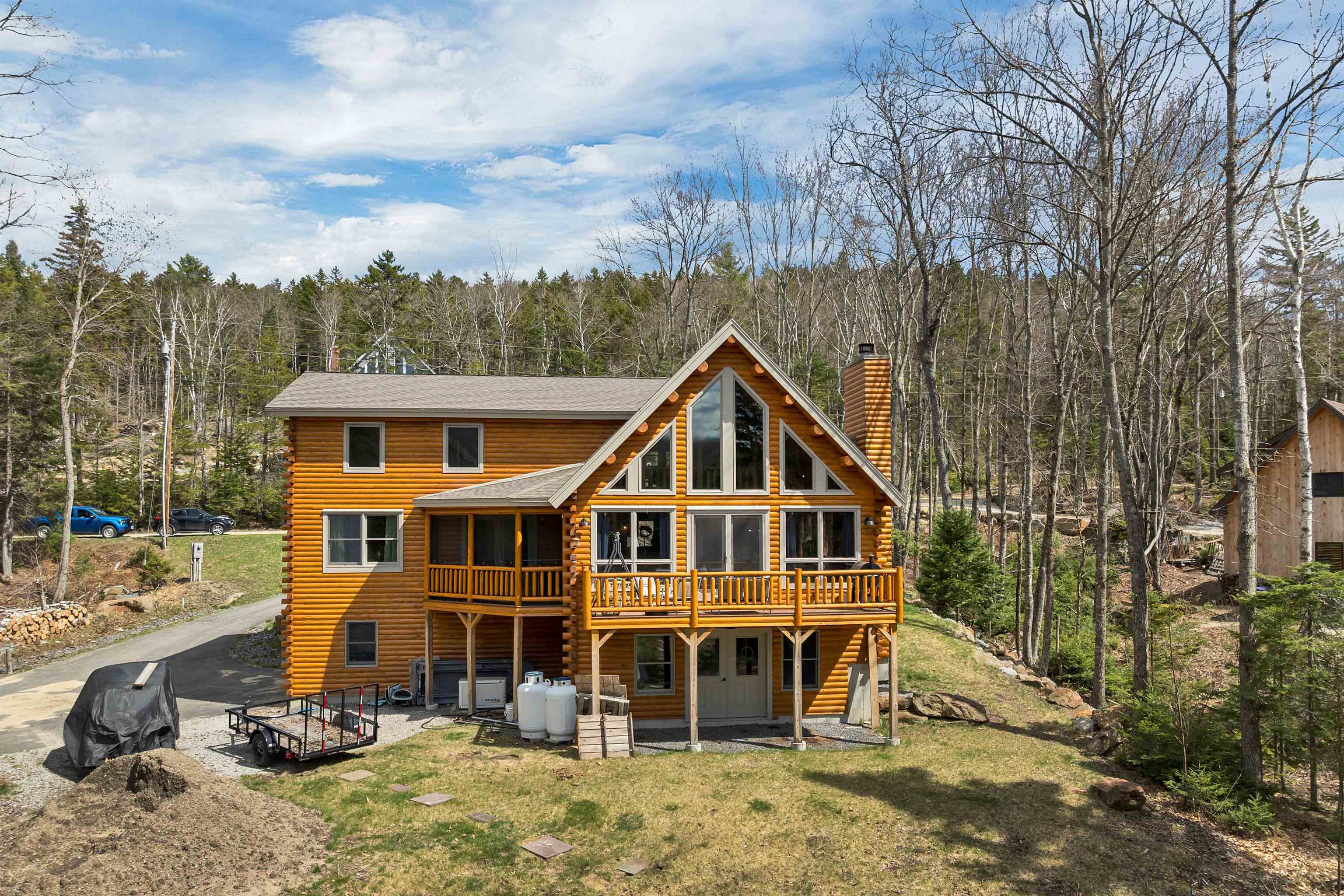 927 Ashuelot Drive Property Photo 1