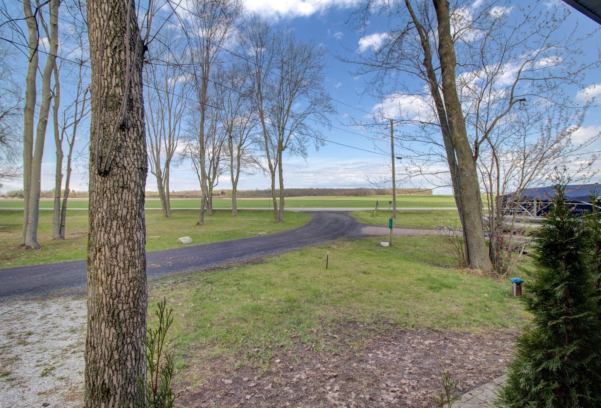 23 Mud Point South Property Photo 12