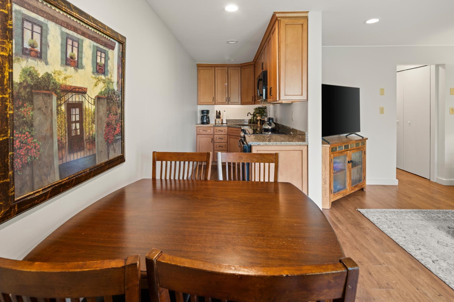 277 Topnotch Drive Property Photo 11