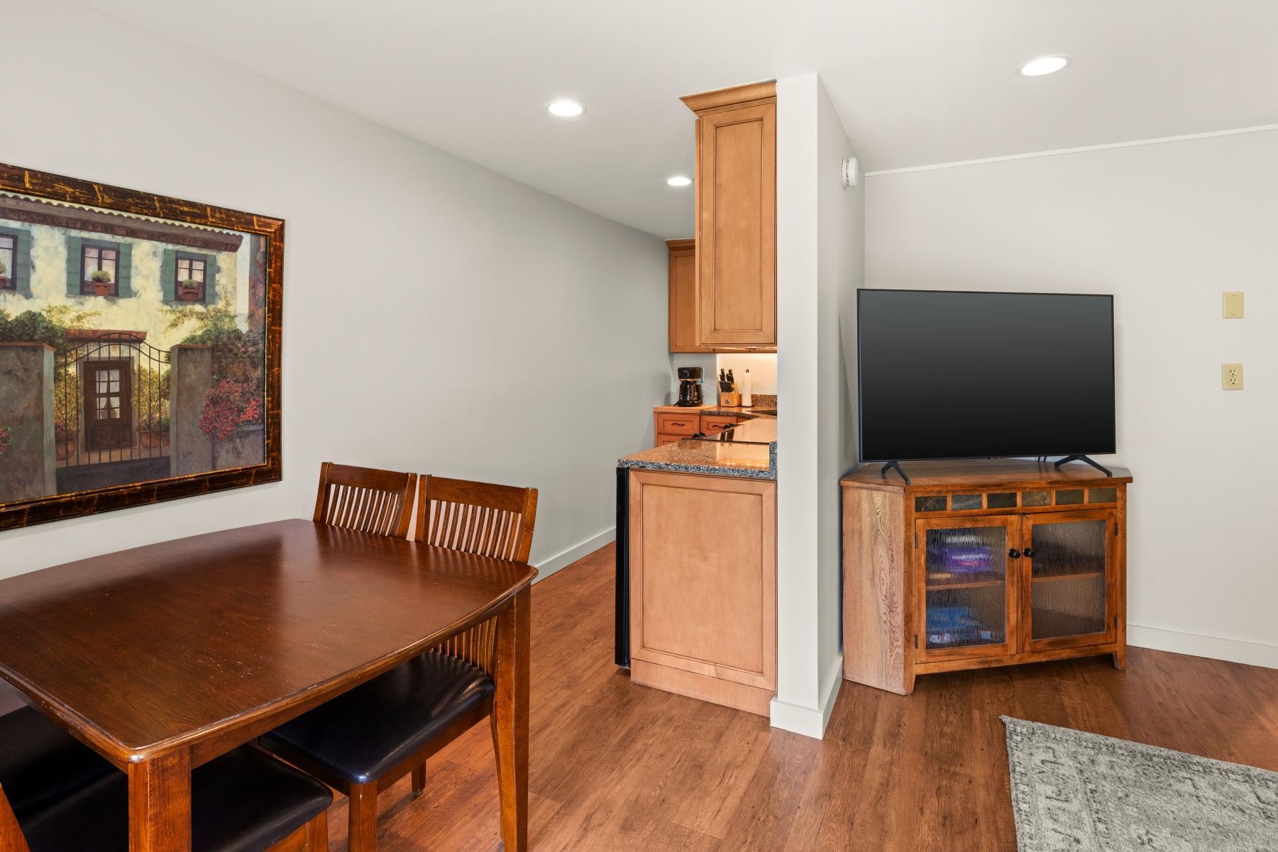 277 Topnotch Drive Property Photo 14